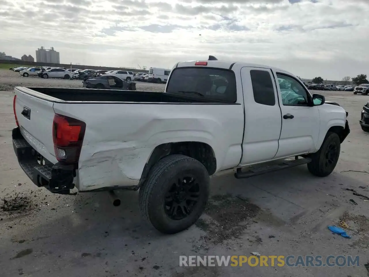 3 Фотография поврежденного автомобиля 3TYRX5GN1LT003786 TOYOTA TACOMA 2020