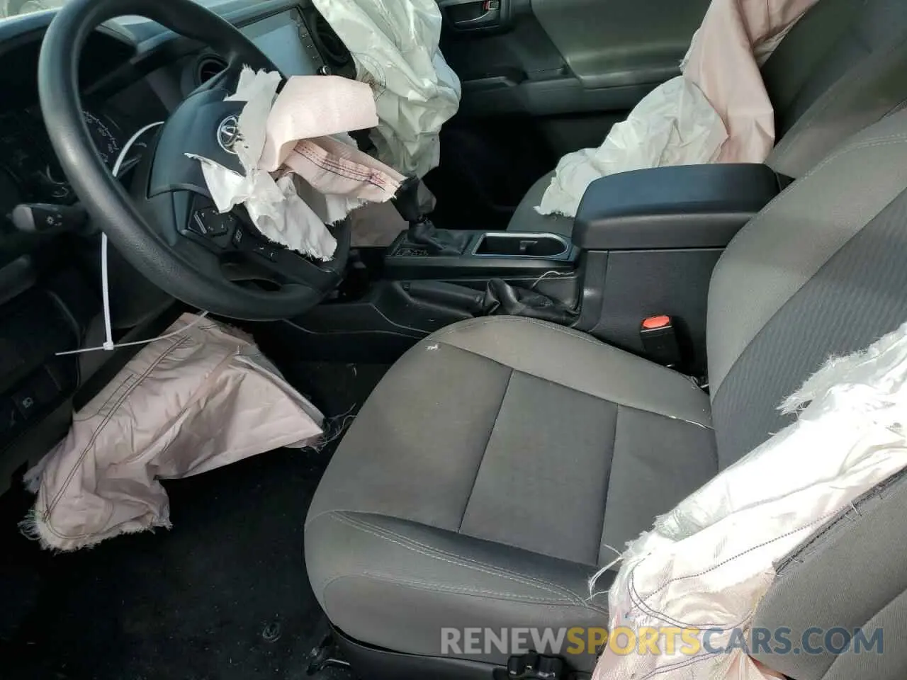 7 Фотография поврежденного автомобиля 3TYRX5GN1LT003786 TOYOTA TACOMA 2020