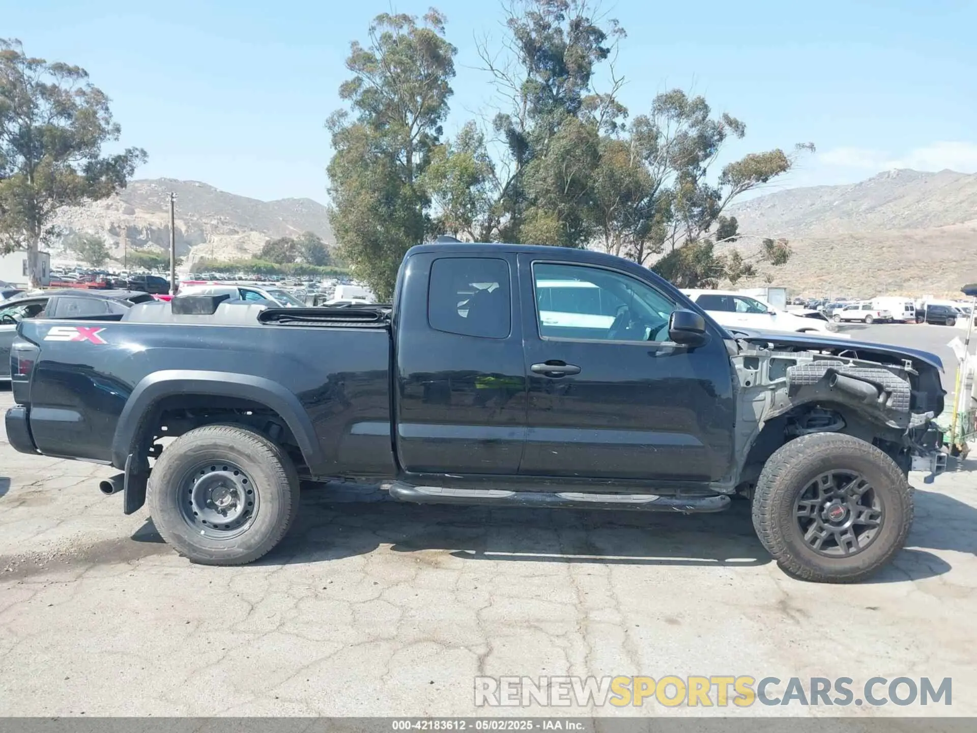 14 Photograph of a damaged car 3TYRX5GN6LT001581 TOYOTA TACOMA 2020
