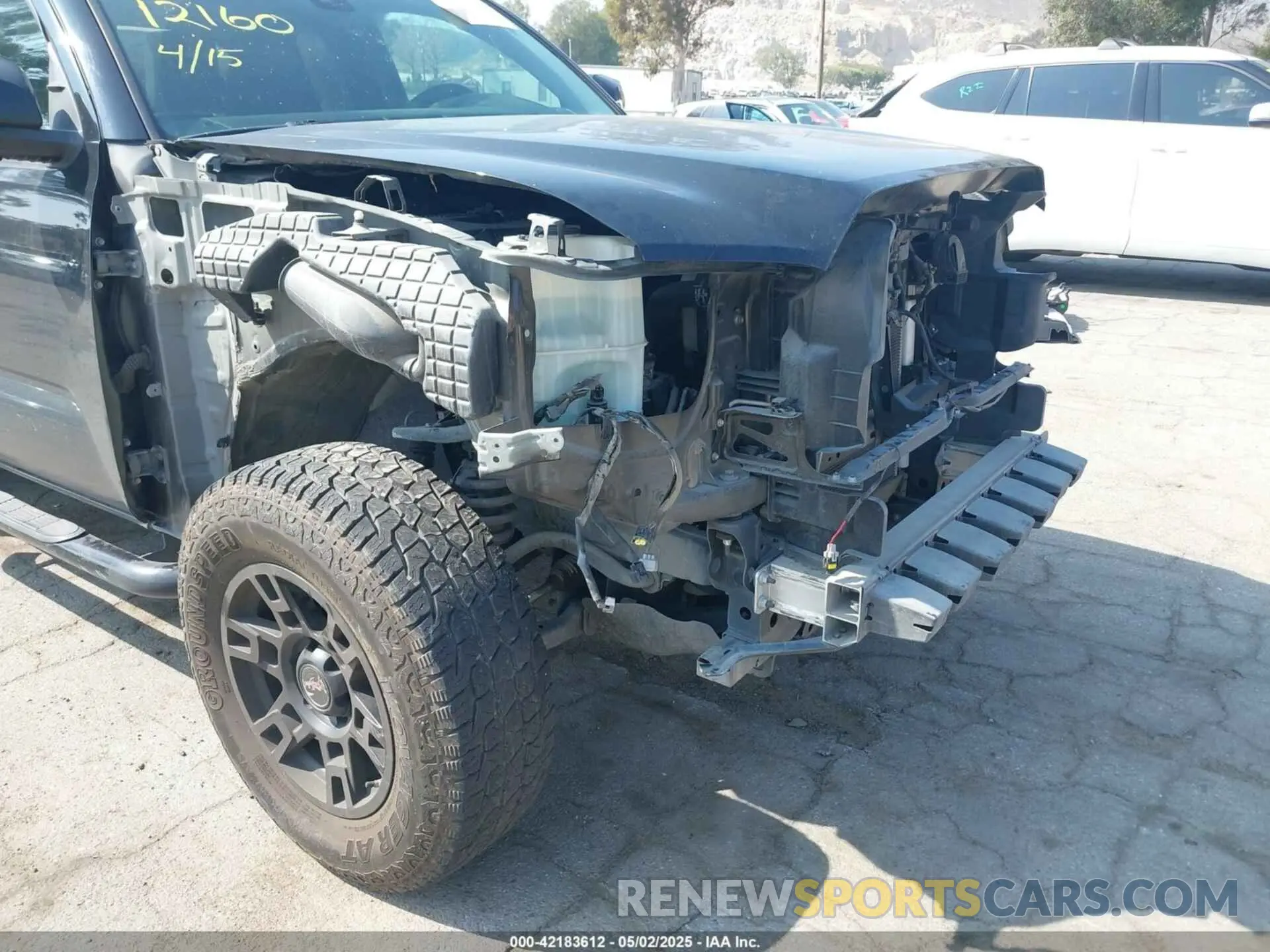 6 Photograph of a damaged car 3TYRX5GN6LT001581 TOYOTA TACOMA 2020