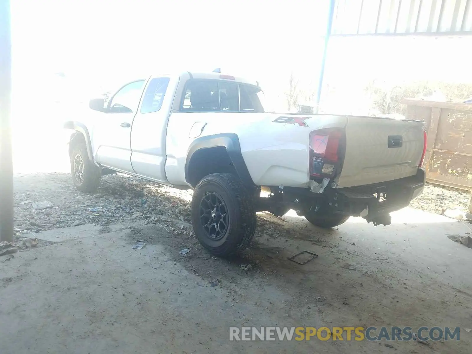 3 Photograph of a damaged car 3TYRZ5CN2LT002078 TOYOTA TACOMA 2020