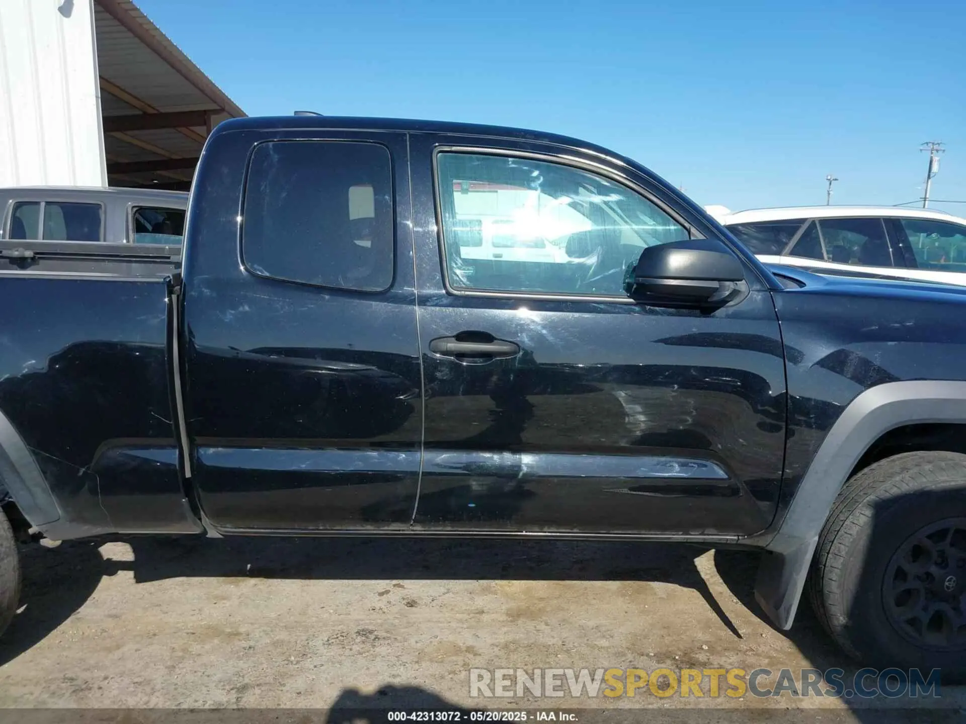 13 Фотография поврежденного автомобиля 3TYRZ5CN7LT000455 TOYOTA TACOMA 2020