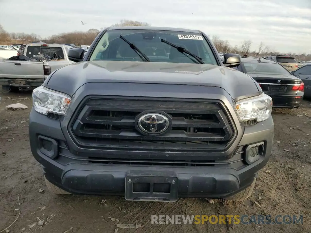5 Photograph of a damaged car 3TYSX5ENXLT001734 TOYOTA TACOMA 2020