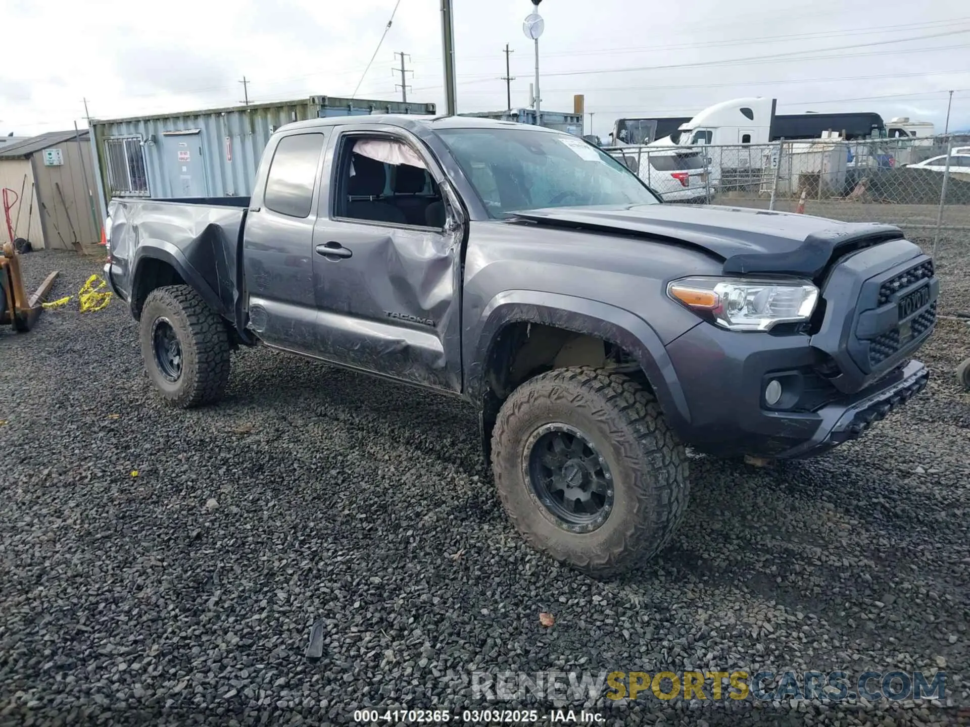1 Фотография поврежденного автомобиля 3TYSZ5AN4LT005455 TOYOTA TACOMA 2020