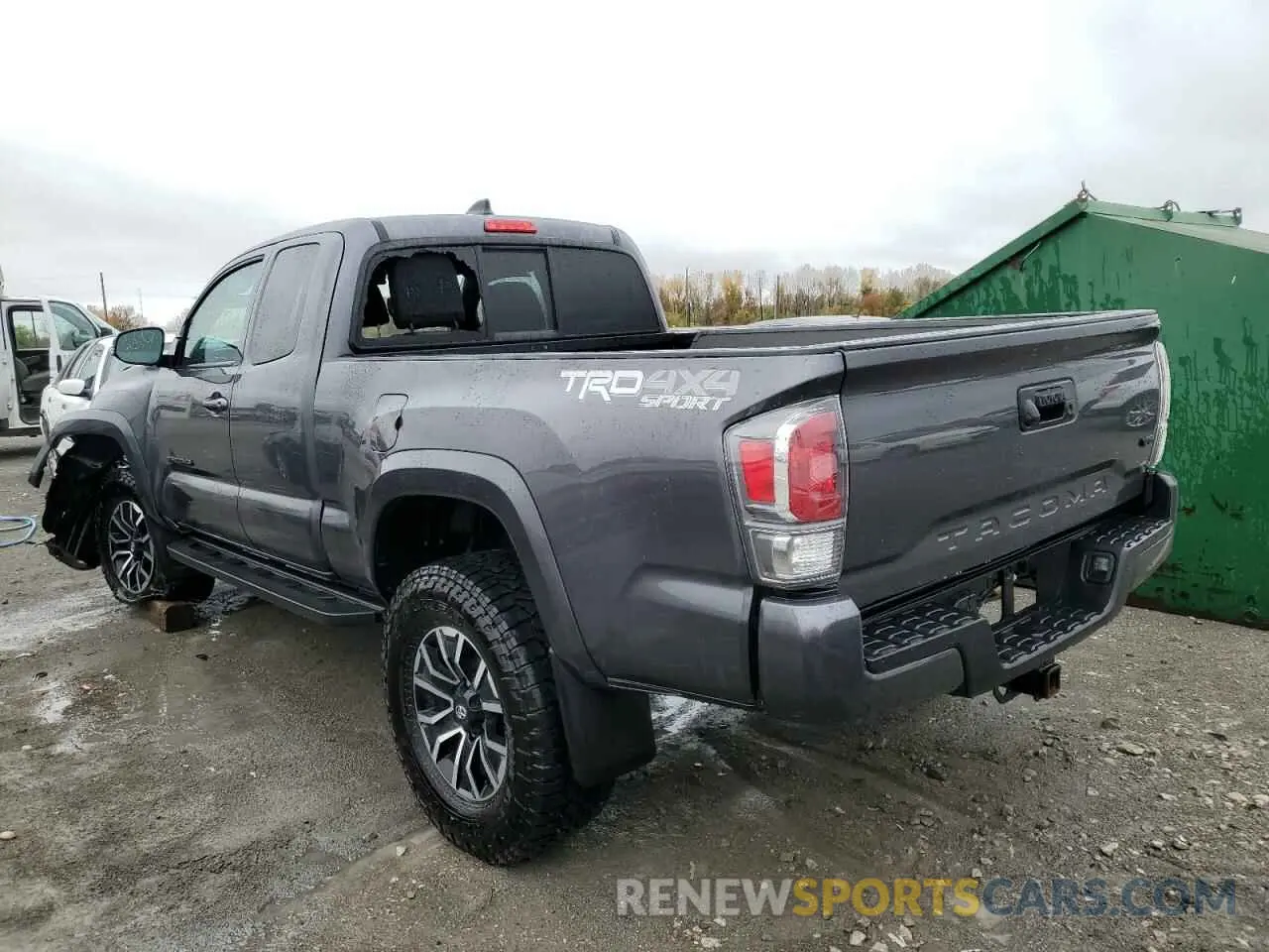 3 Photograph of a damaged car 3TYSZ5AN6LT002900 TOYOTA TACOMA 2020
