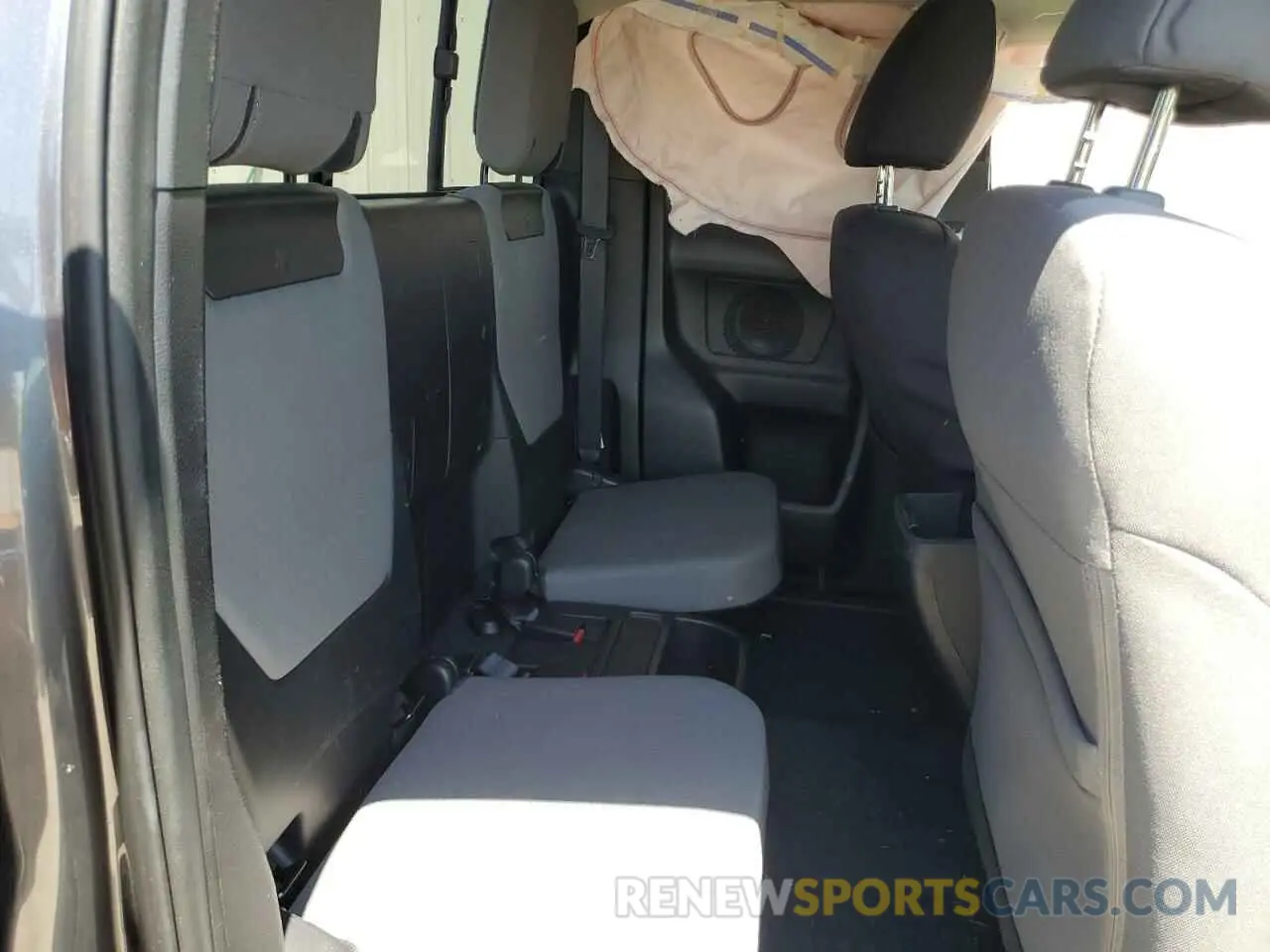10 Фотография поврежденного автомобиля 3TYSZ5AN9LT004270 TOYOTA TACOMA 2020
