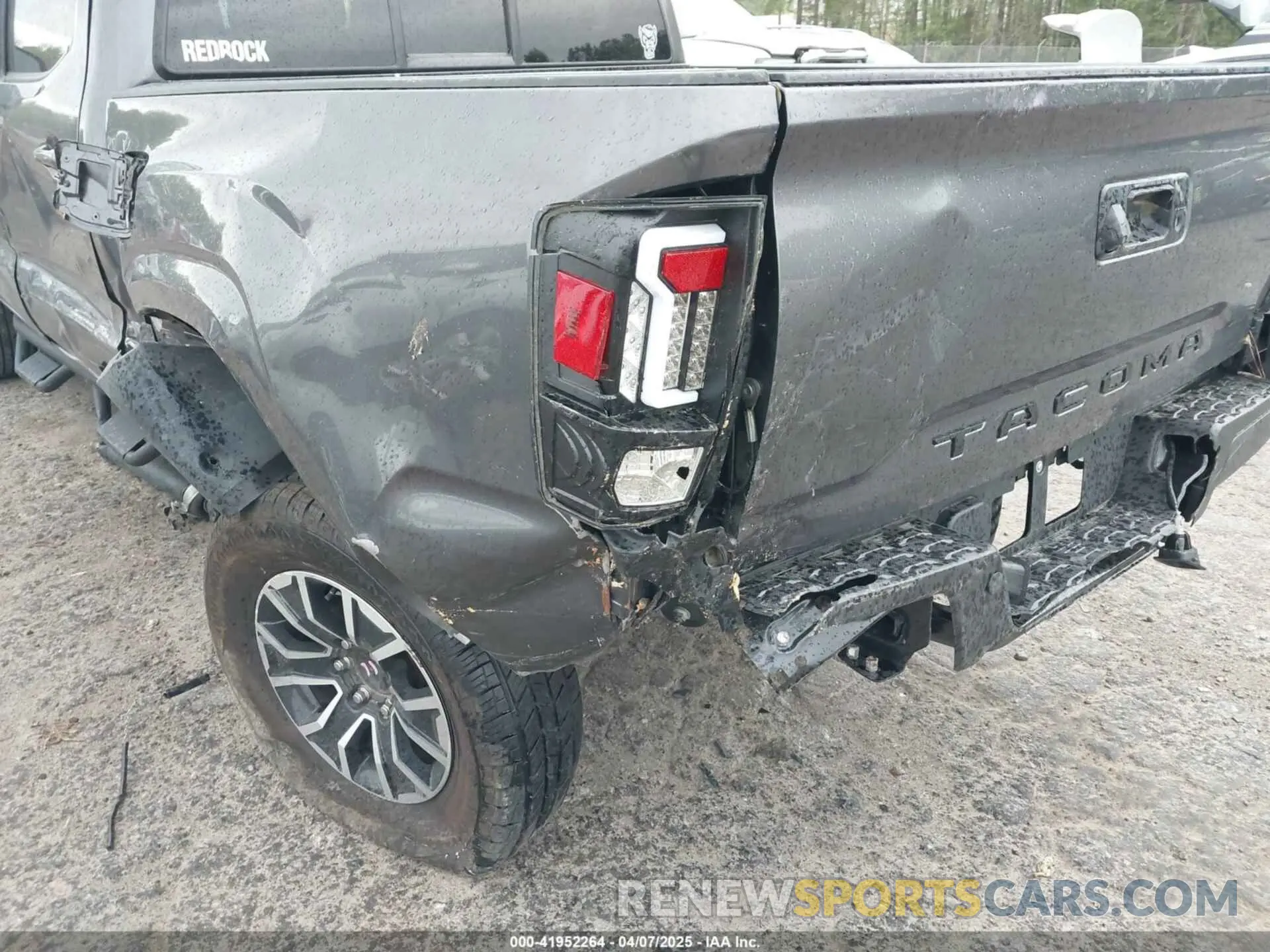 19 Фотография поврежденного автомобиля 5TFAX5GN2LX181385 TOYOTA TACOMA 2020