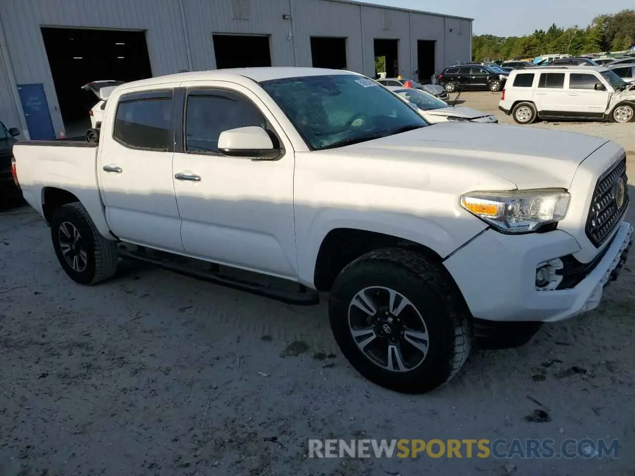 4 Photograph of a damaged car 5TFAX5GN3LX168824 TOYOTA TACOMA 2020