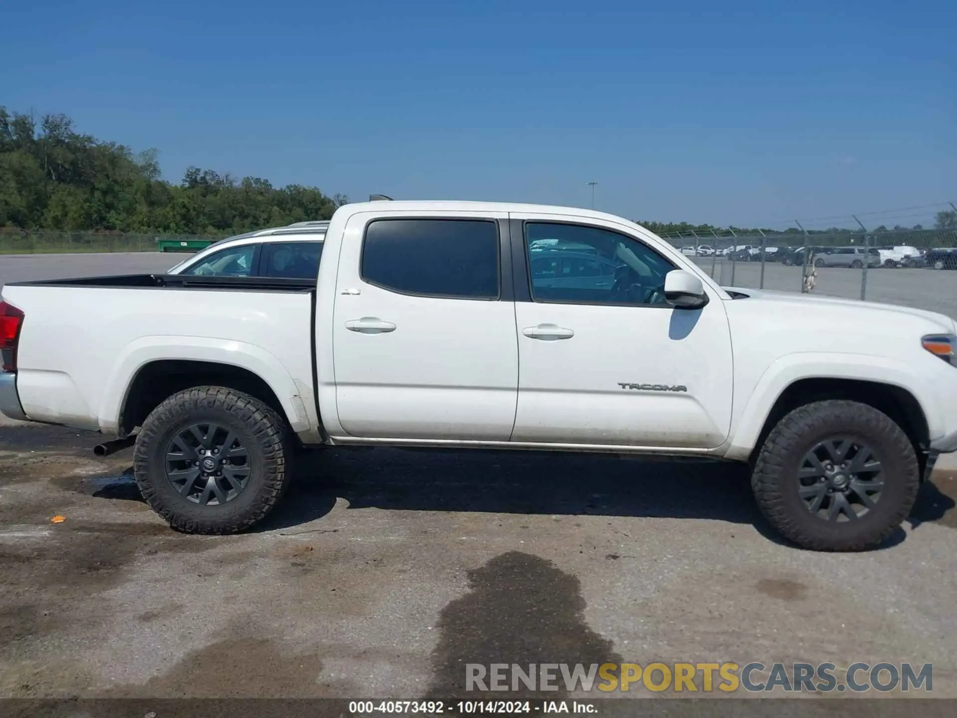 13 Photograph of a damaged car 5TFAX5GN3LX177197 TOYOTA TACOMA 2020