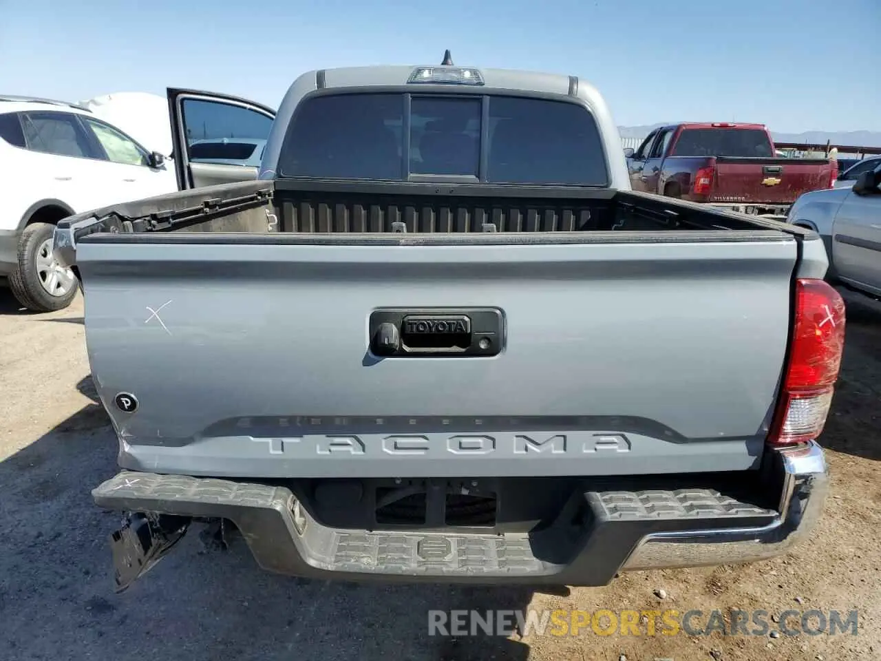 6 Фотография поврежденного автомобиля 5TFAX5GN3LX179077 TOYOTA TACOMA 2020