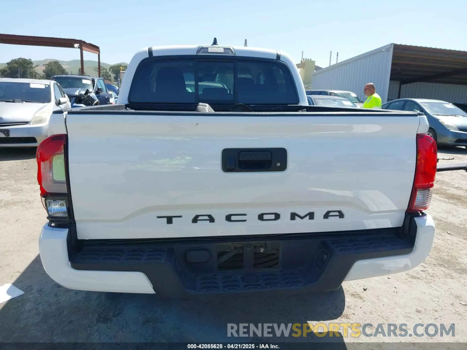 17 Photograph of a damaged car 5TFAX5GN3LX187177 TOYOTA TACOMA 2020