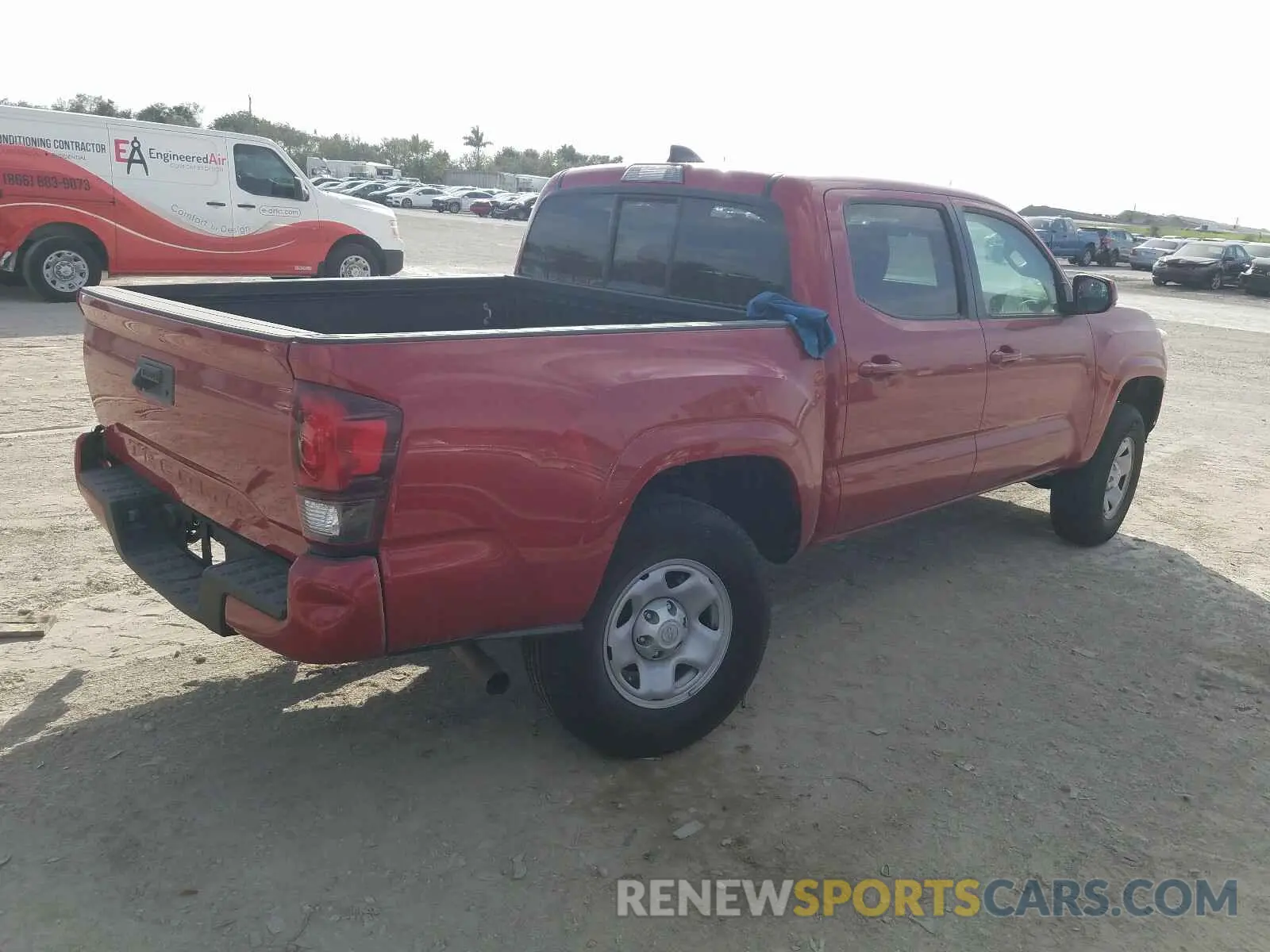 4 Photograph of a damaged car 5TFAX5GN6LX173595 TOYOTA TACOMA 2020