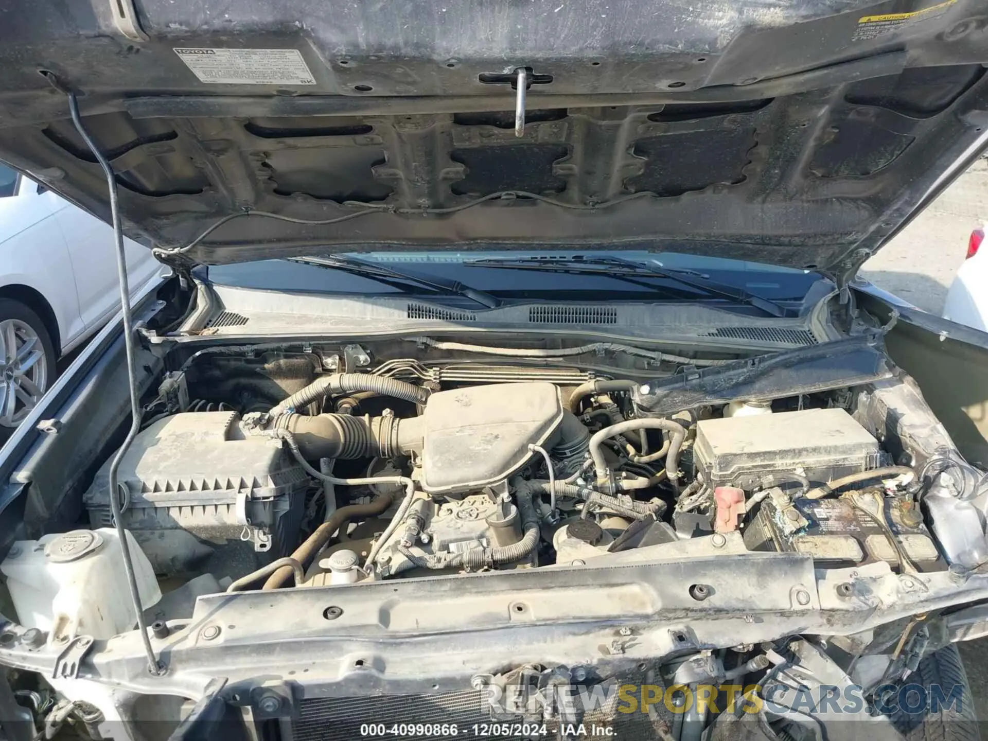 10 Фотография поврежденного автомобиля 5TFAX5GN6LX186573 TOYOTA TACOMA 2020
