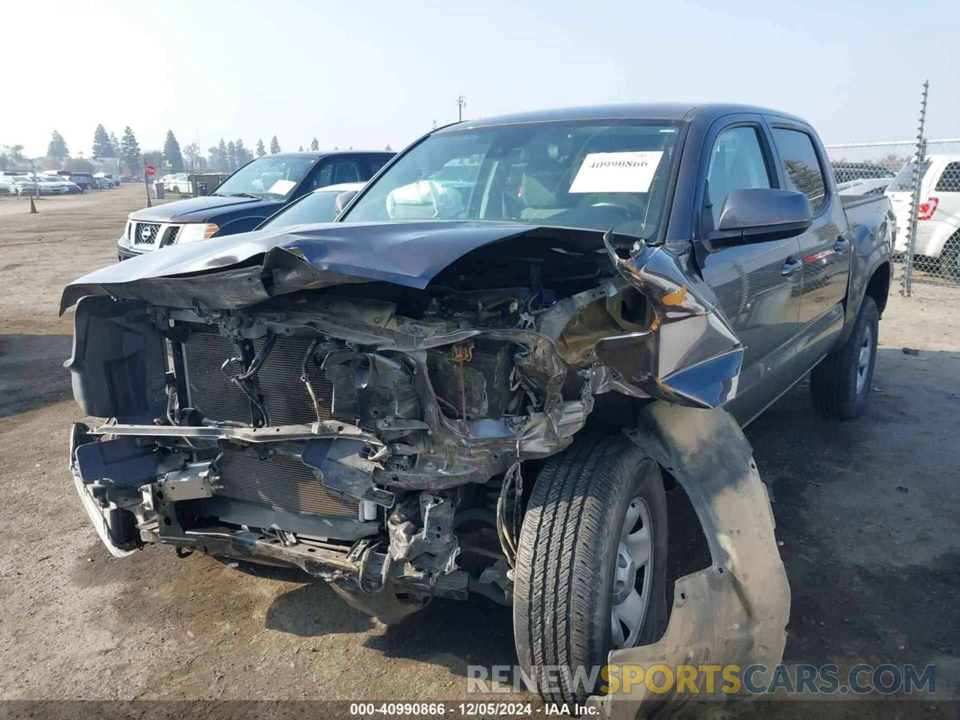 2 Фотография поврежденного автомобиля 5TFAX5GN6LX186573 TOYOTA TACOMA 2020