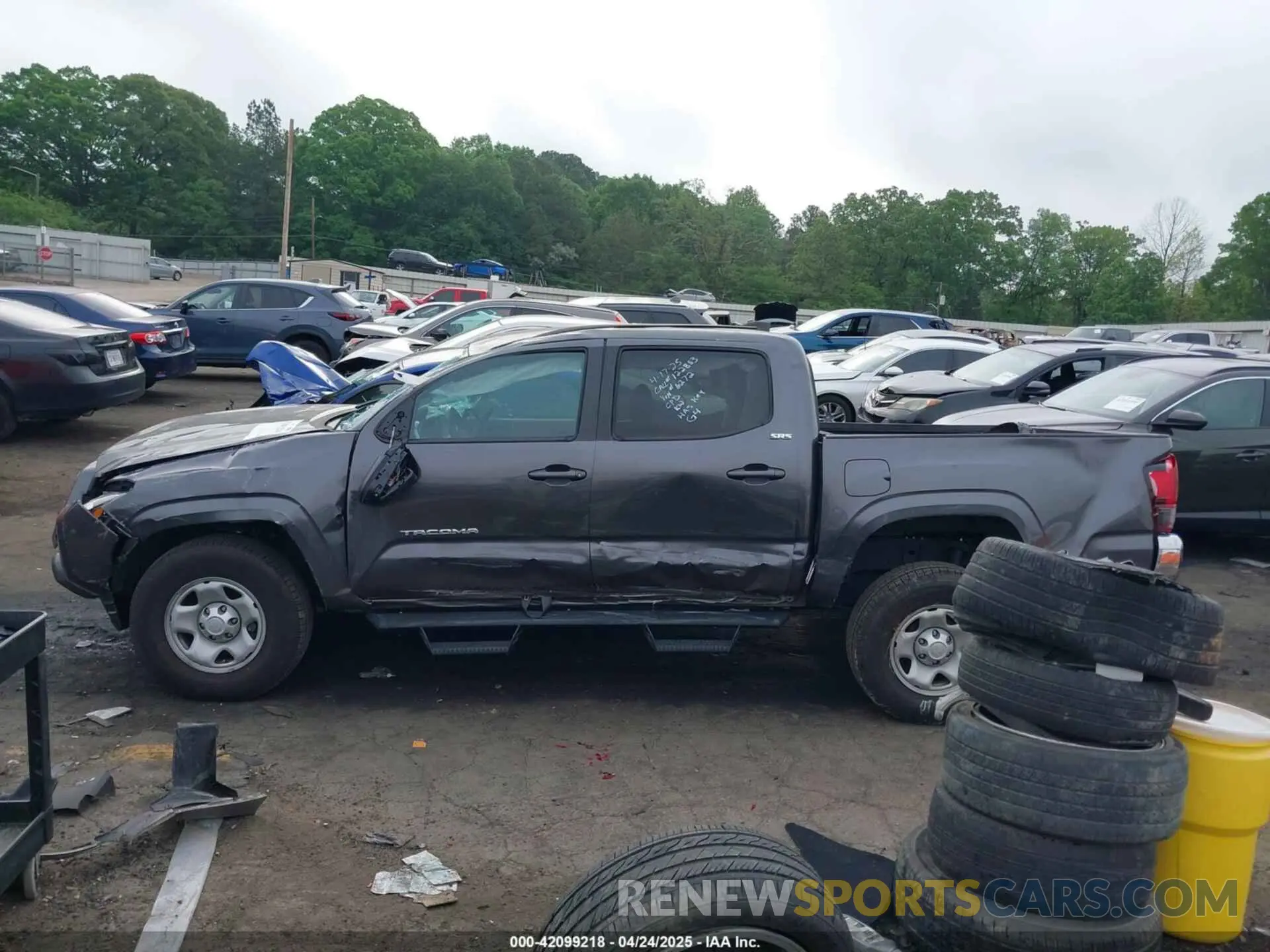 14 Фотография поврежденного автомобиля 5TFAX5GN8LX176272 TOYOTA TACOMA 2020