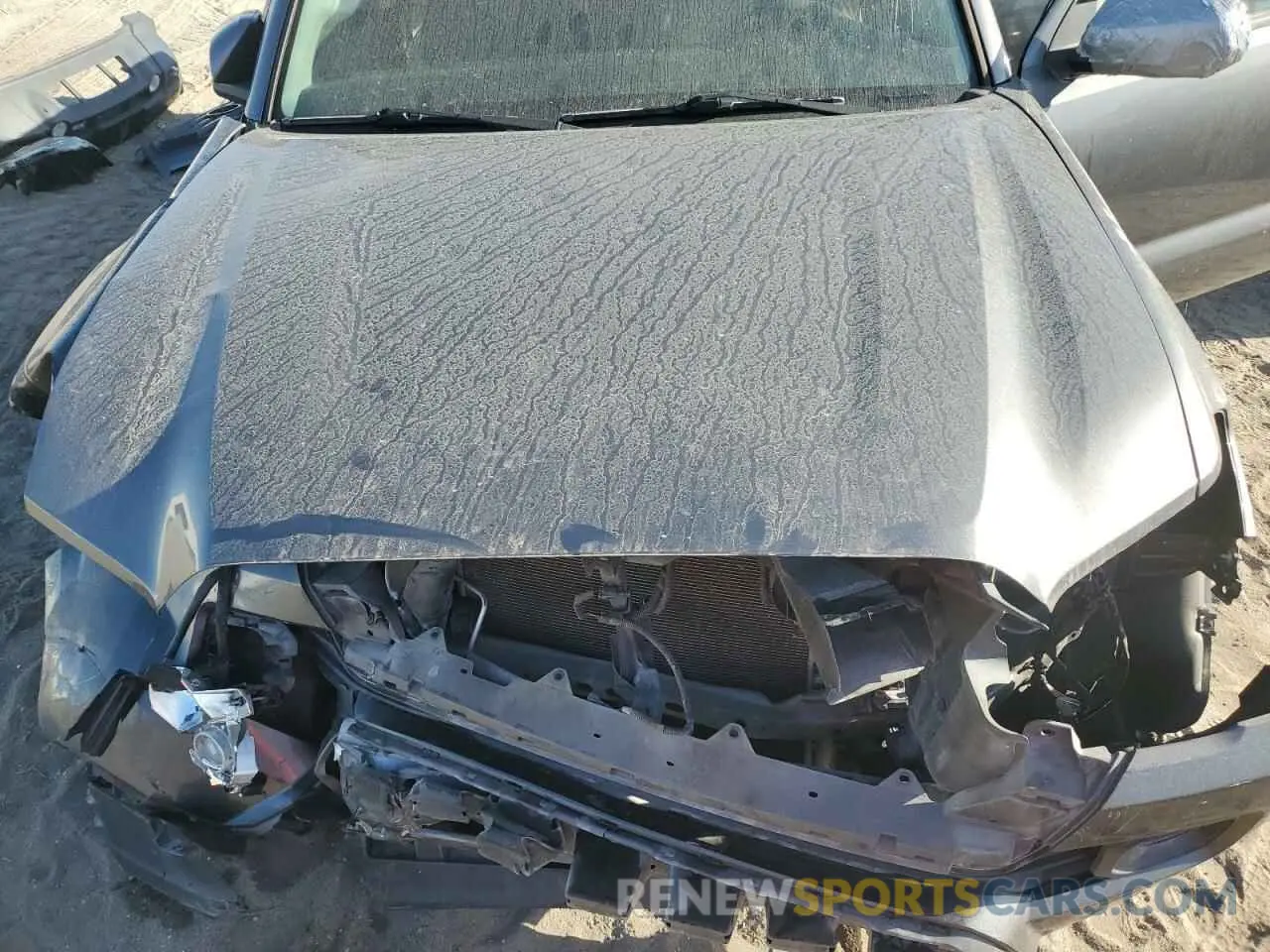 11 Photograph of a damaged car 5TFAX5GNXLX176323 TOYOTA TACOMA 2020