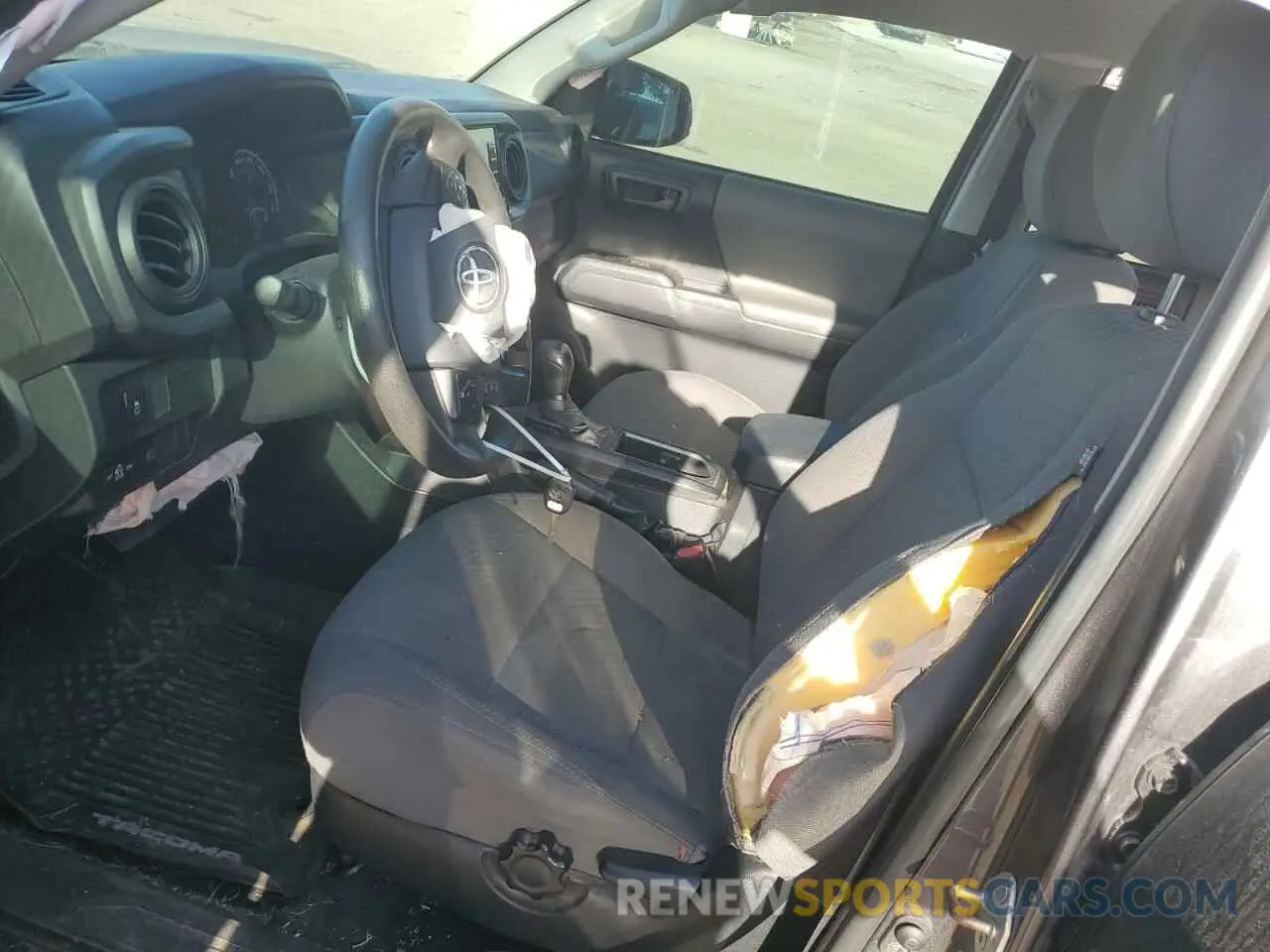 7 Photograph of a damaged car 5TFAX5GNXLX176323 TOYOTA TACOMA 2020