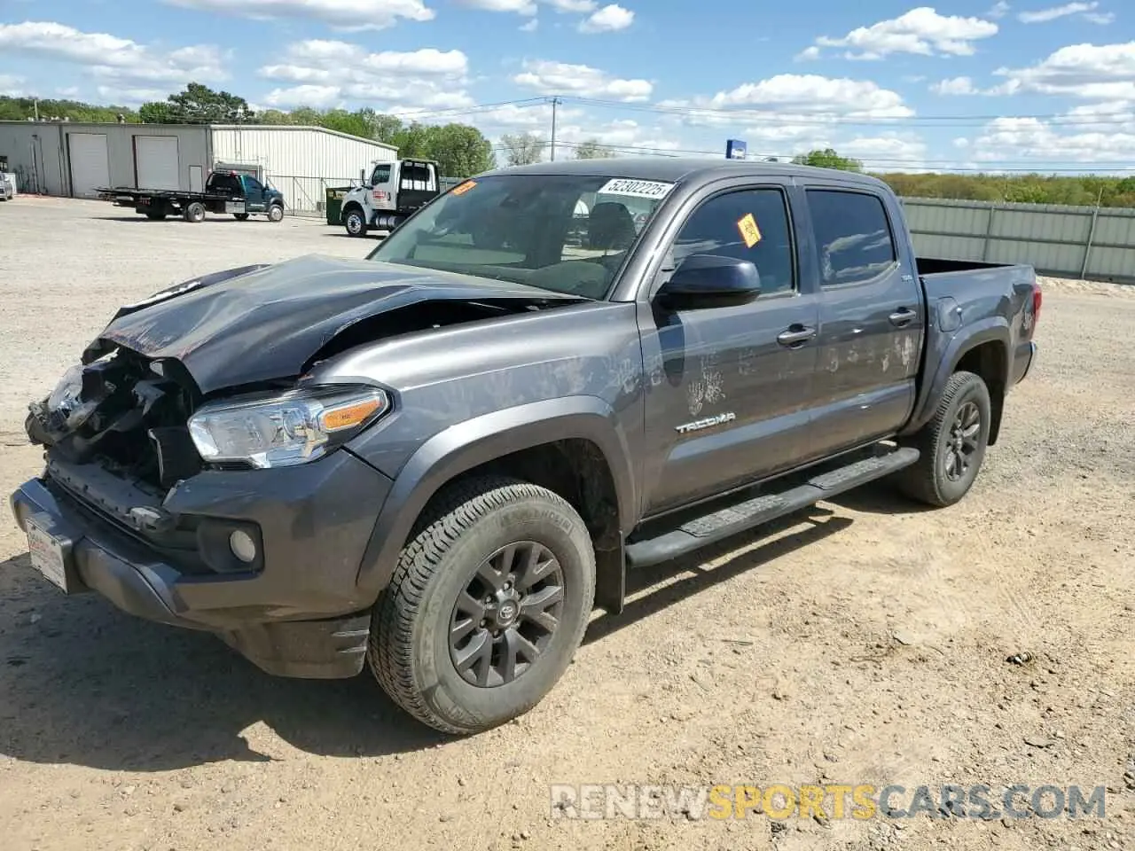 1 Photograph of a damaged car 5TFAZ5CN0LX093399 TOYOTA TACOMA 2020