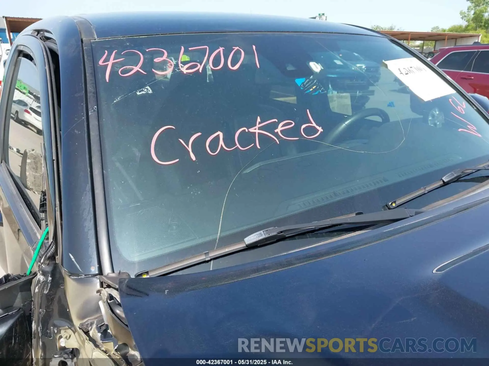 18 Photograph of a damaged car 5TFAZ5CN4LX088948 TOYOTA TACOMA 2020