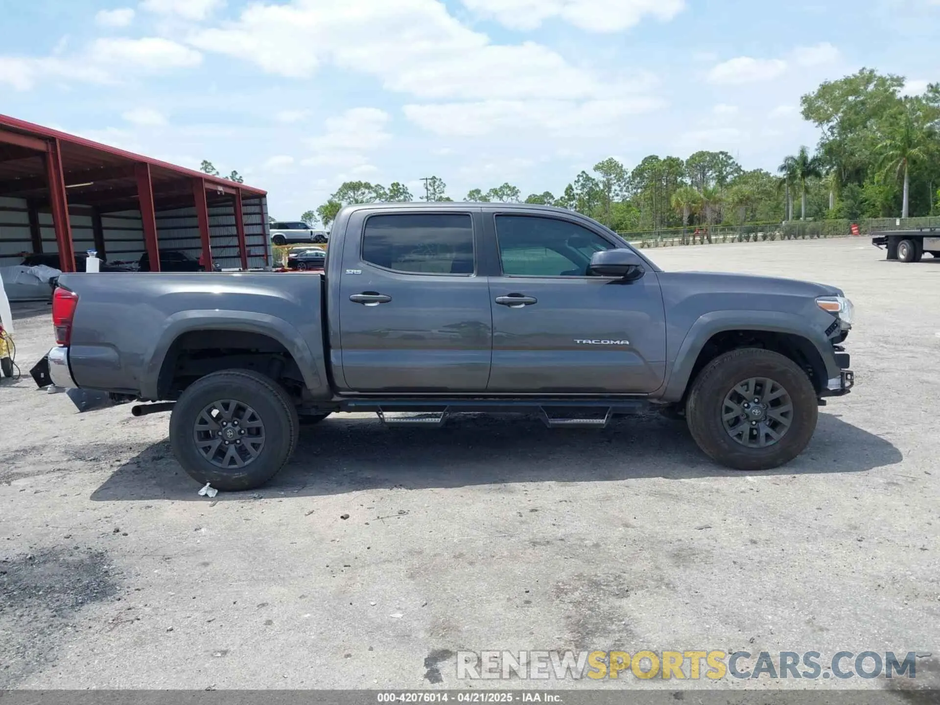 14 Фотография поврежденного автомобиля 5TFAZ5CN4LX091283 TOYOTA TACOMA 2020