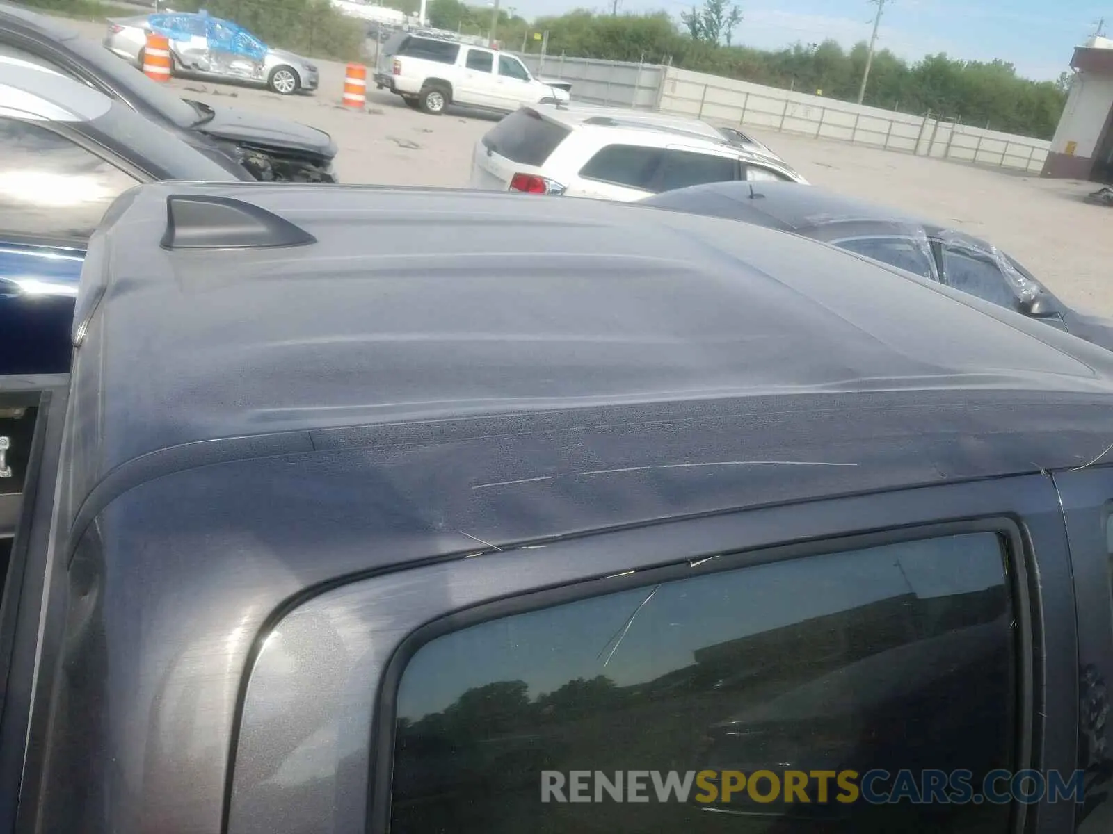 9 Photograph of a damaged car 5TFCZ5AN1LX217126 TOYOTA TACOMA 2020