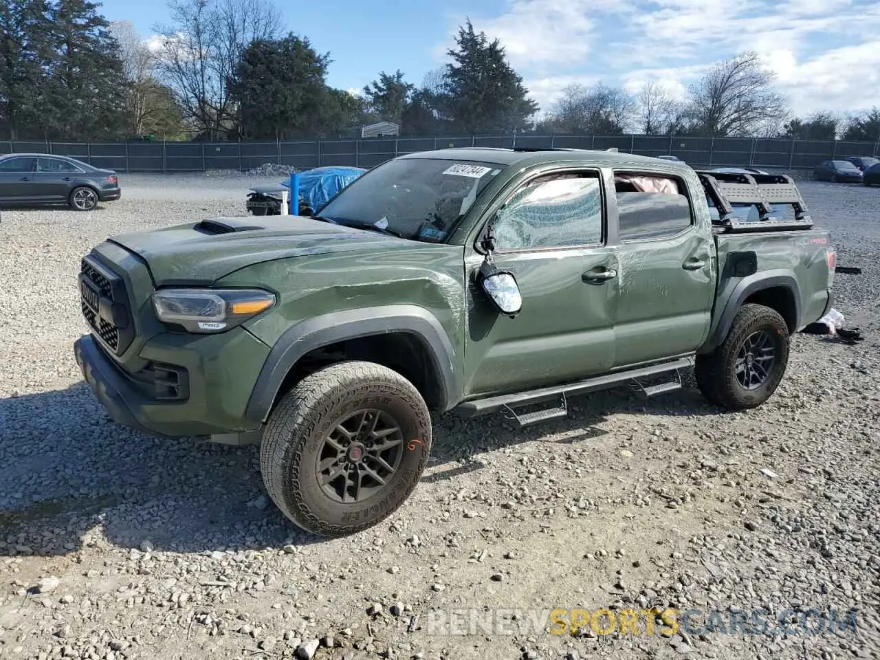 1 Photograph of a damaged car 5TFCZ5AN1LX240423 TOYOTA TACOMA 2020