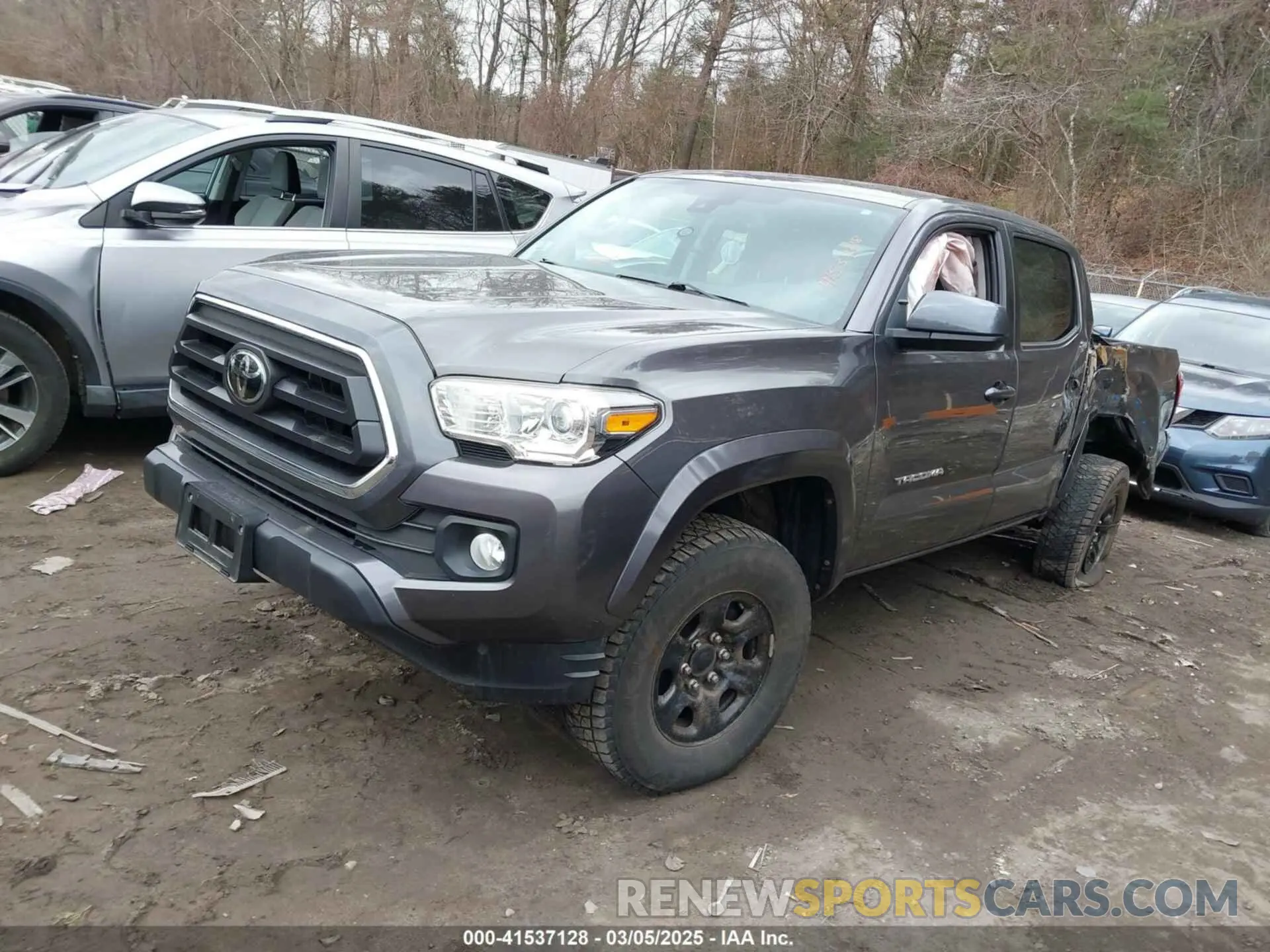 2 Photograph of a damaged car 5TFCZ5AN2LX231424 TOYOTA TACOMA 2020