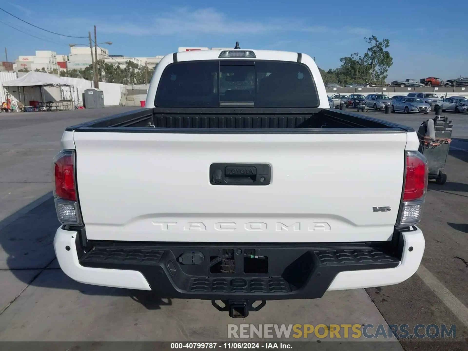 16 Photograph of a damaged car 5TFCZ5AN4LX227116 TOYOTA TACOMA 2020