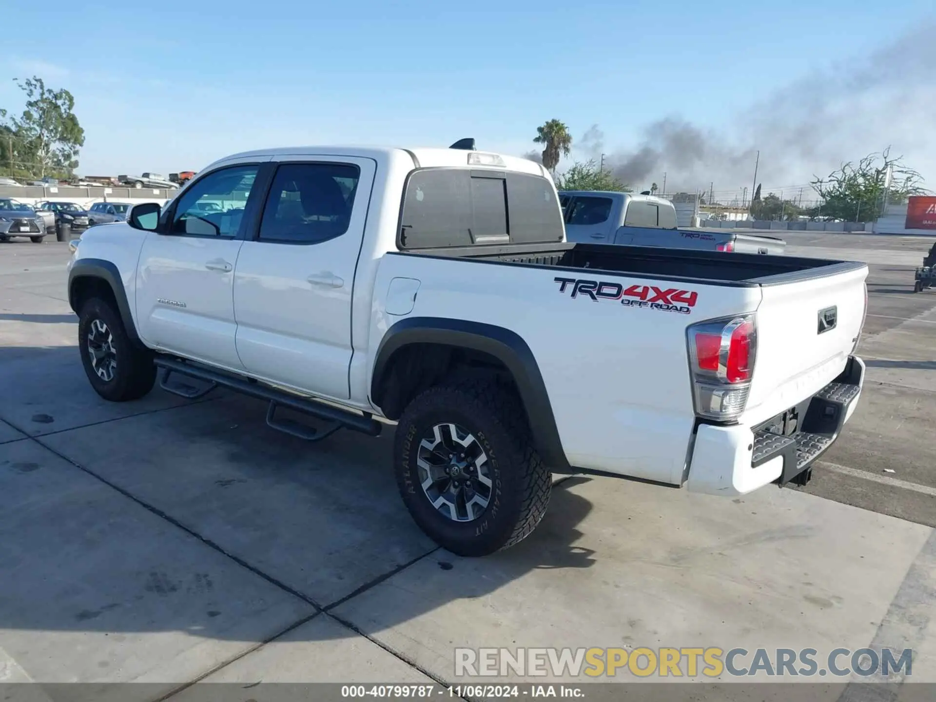 3 Photograph of a damaged car 5TFCZ5AN4LX227116 TOYOTA TACOMA 2020