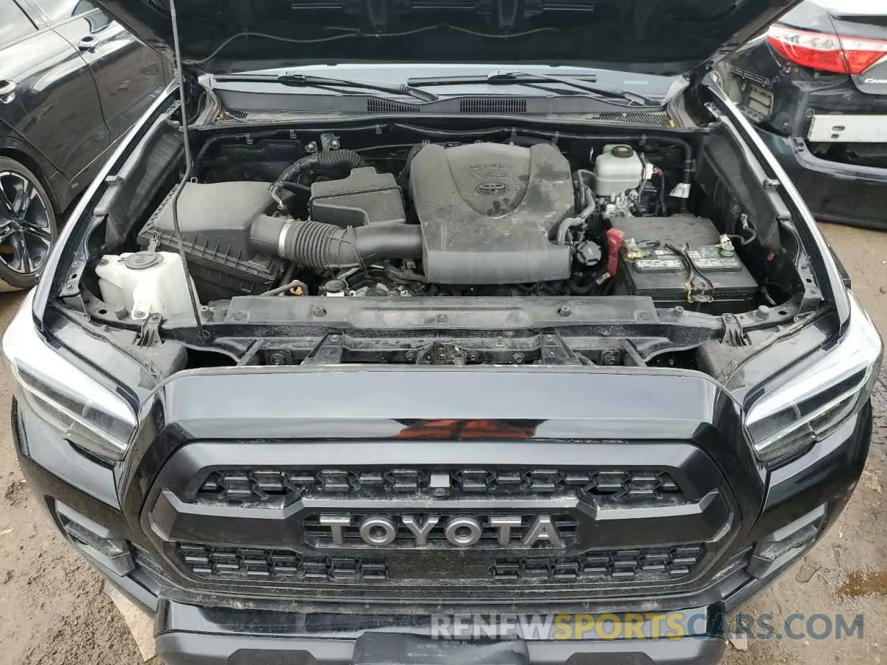 11 Фотография поврежденного автомобиля 5TFCZ5AN4LX239346 TOYOTA TACOMA 2020