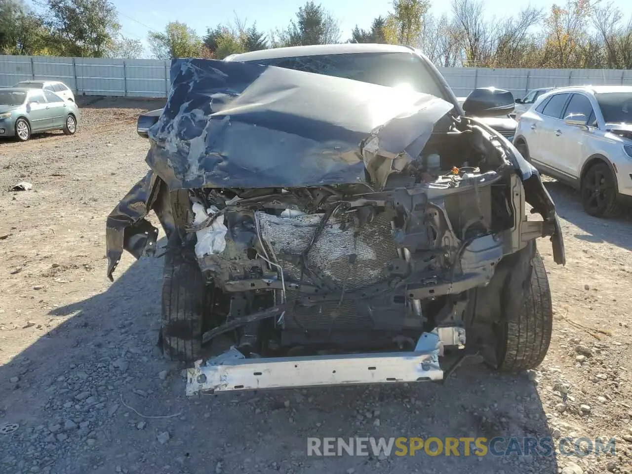 5 Photograph of a damaged car 5TFCZ5AN5LX236276 TOYOTA TACOMA 2020