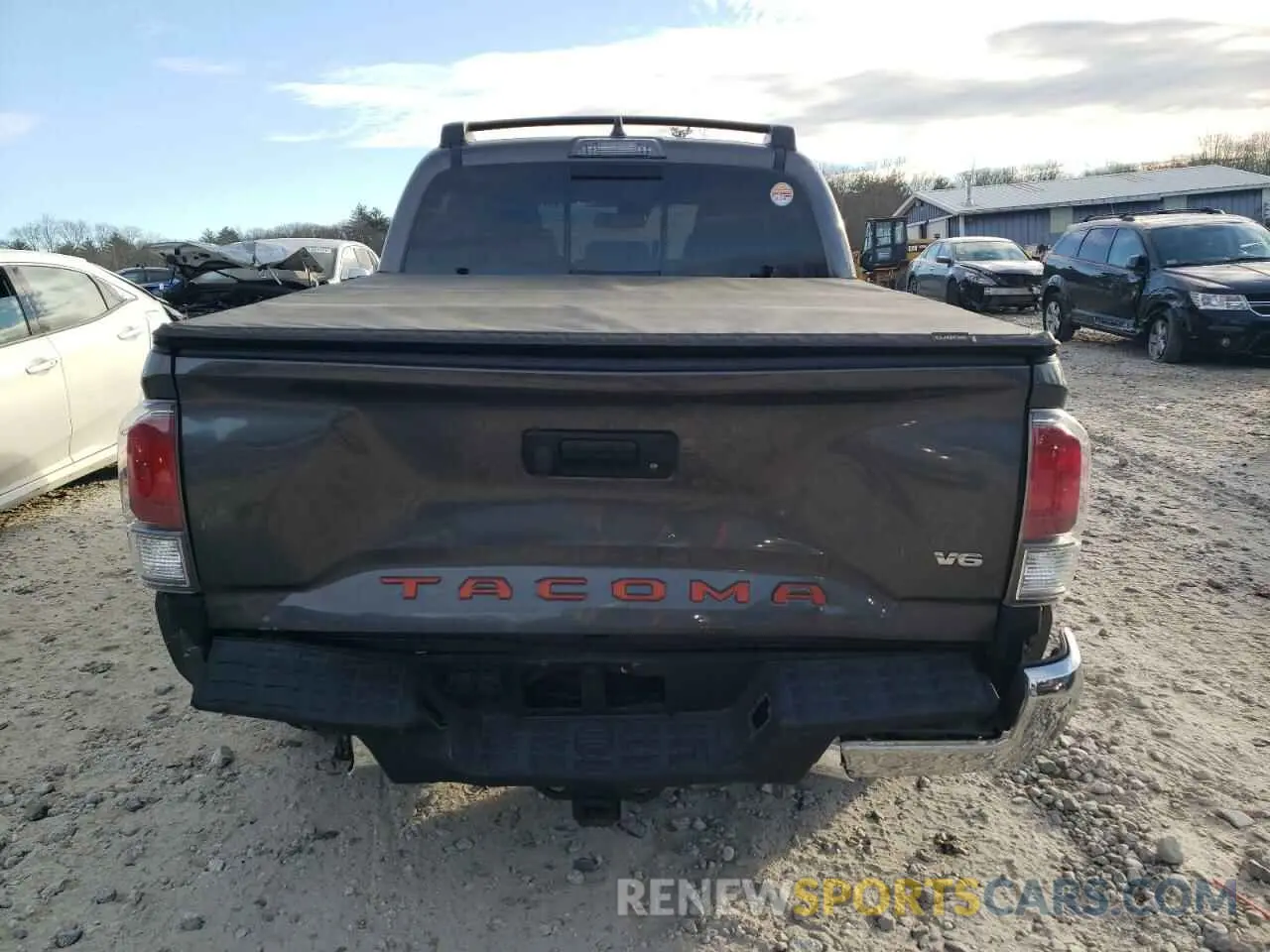 6 Photograph of a damaged car 5TFCZ5AN7LX234299 TOYOTA TACOMA 2020