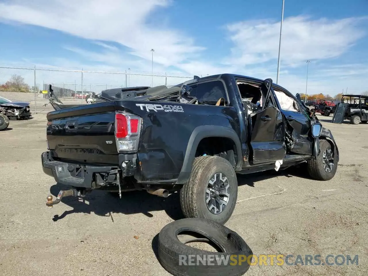 4 Photograph of a damaged car 5TFCZ5AN8LX226521 TOYOTA TACOMA 2020