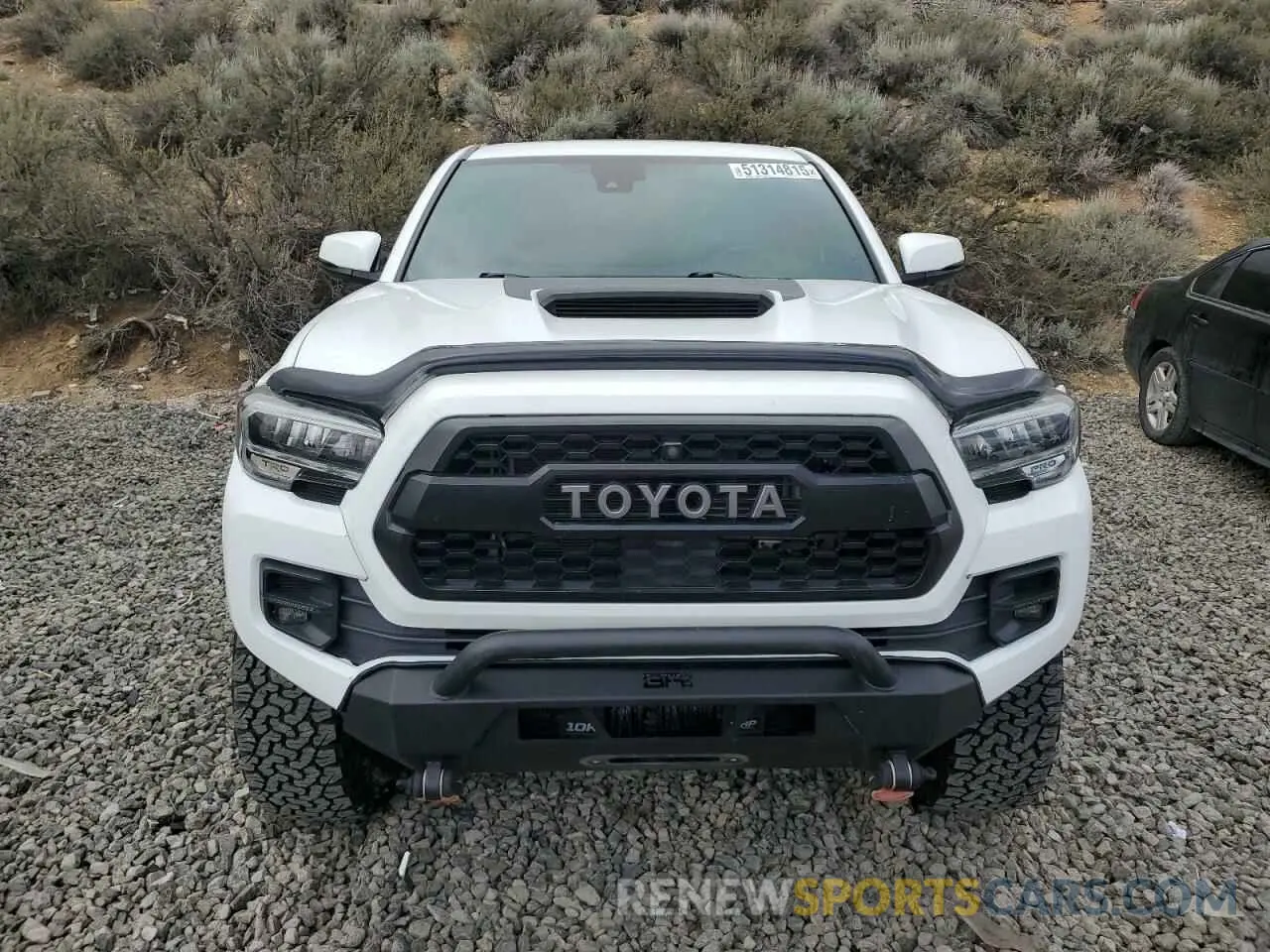 5 Photograph of a damaged car 5TFCZ5AN9LX219819 TOYOTA TACOMA 2020
