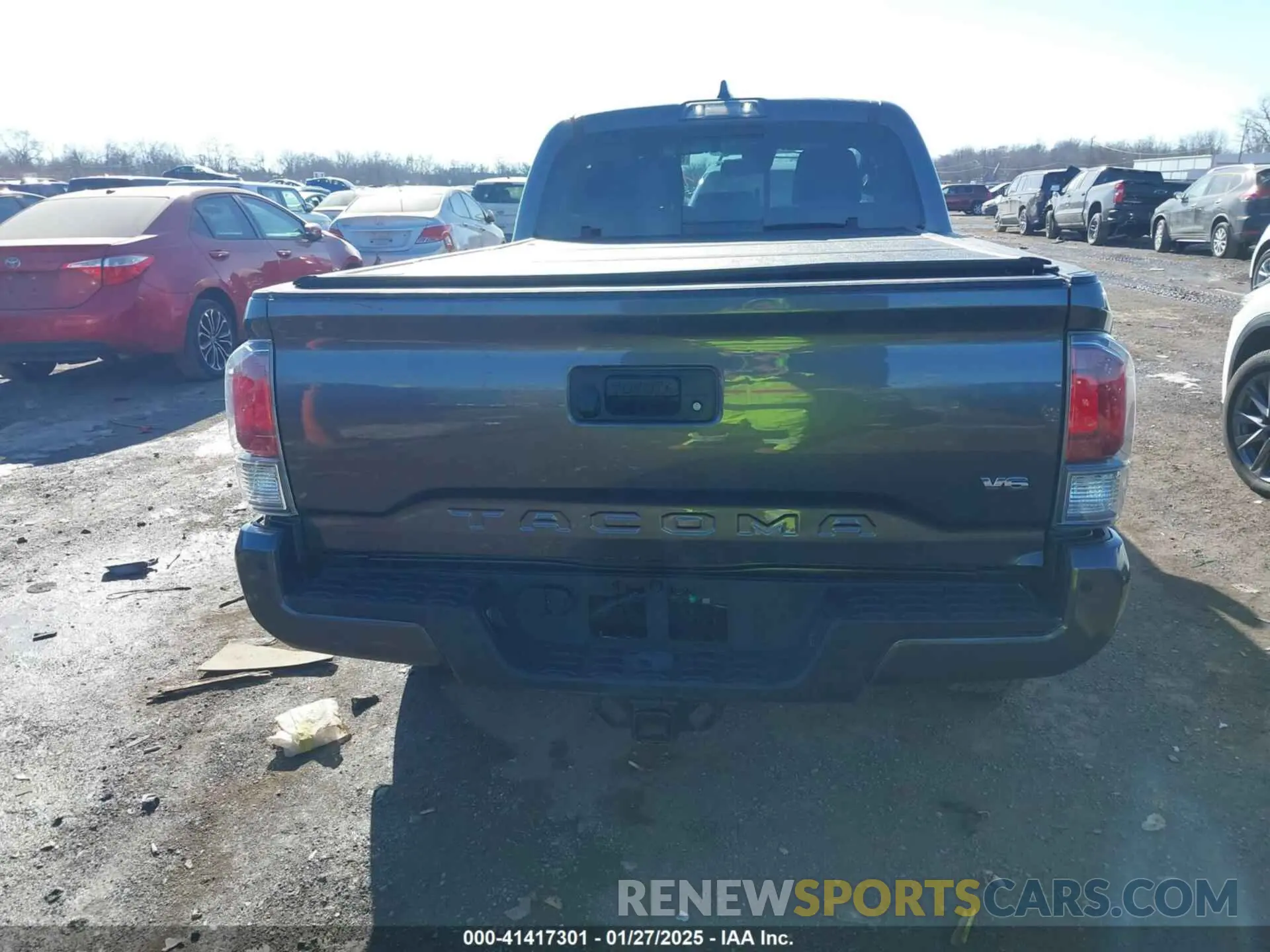 16 Photograph of a damaged car 5TFDZ5BN8LX055658 TOYOTA TACOMA 2020