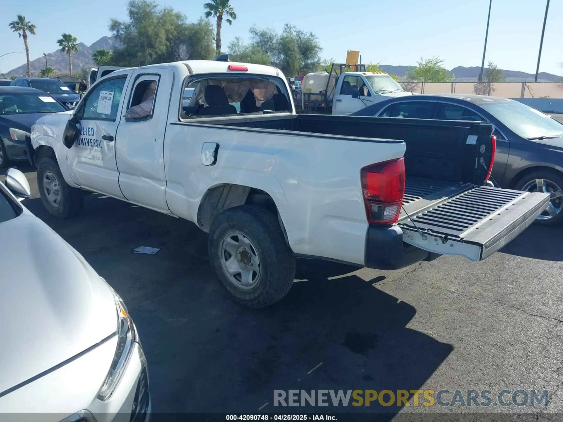 3 Photograph of a damaged car 5TFRX5GN1LX180442 TOYOTA TACOMA 2020