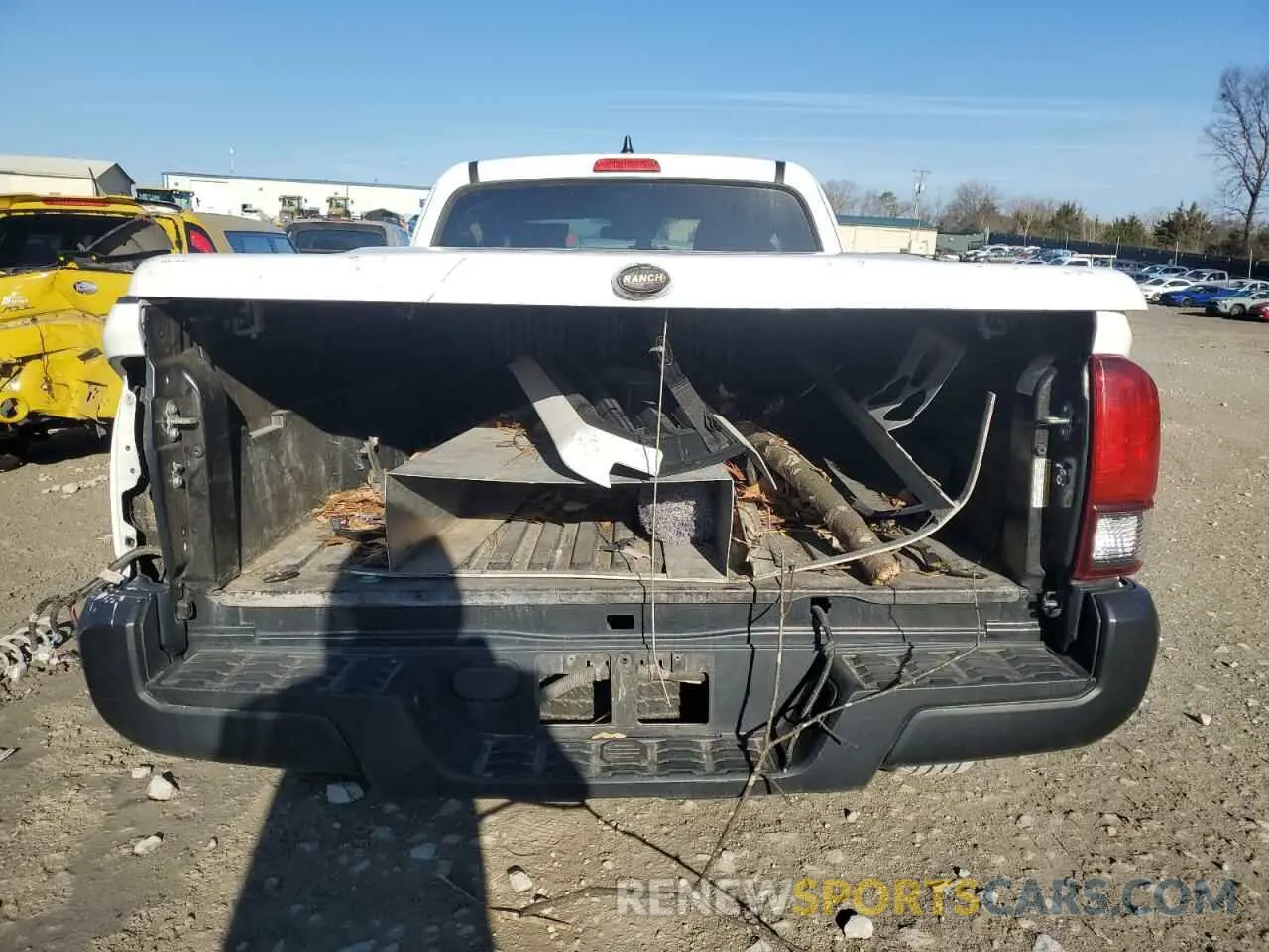 6 Photograph of a damaged car 5TFRX5GN3LX181558 TOYOTA TACOMA 2020