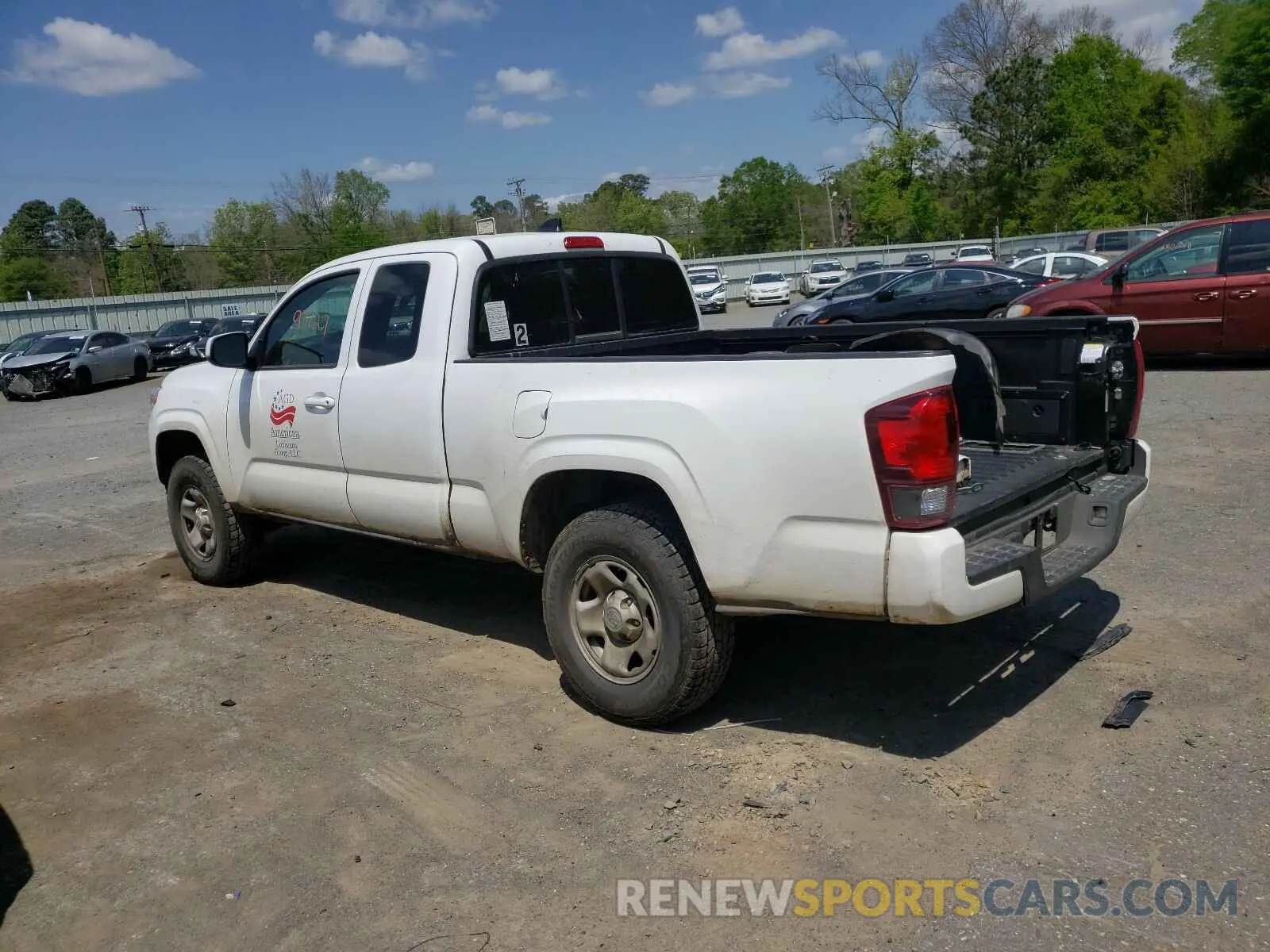 3 Photograph of a damaged car 5TFRX5GN5LX171033 TOYOTA TACOMA 2020