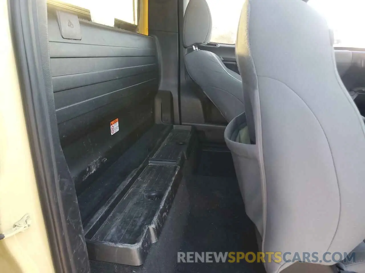 10 Фотография поврежденного автомобиля 5TFRX5GN5LX172604 TOYOTA TACOMA 2020