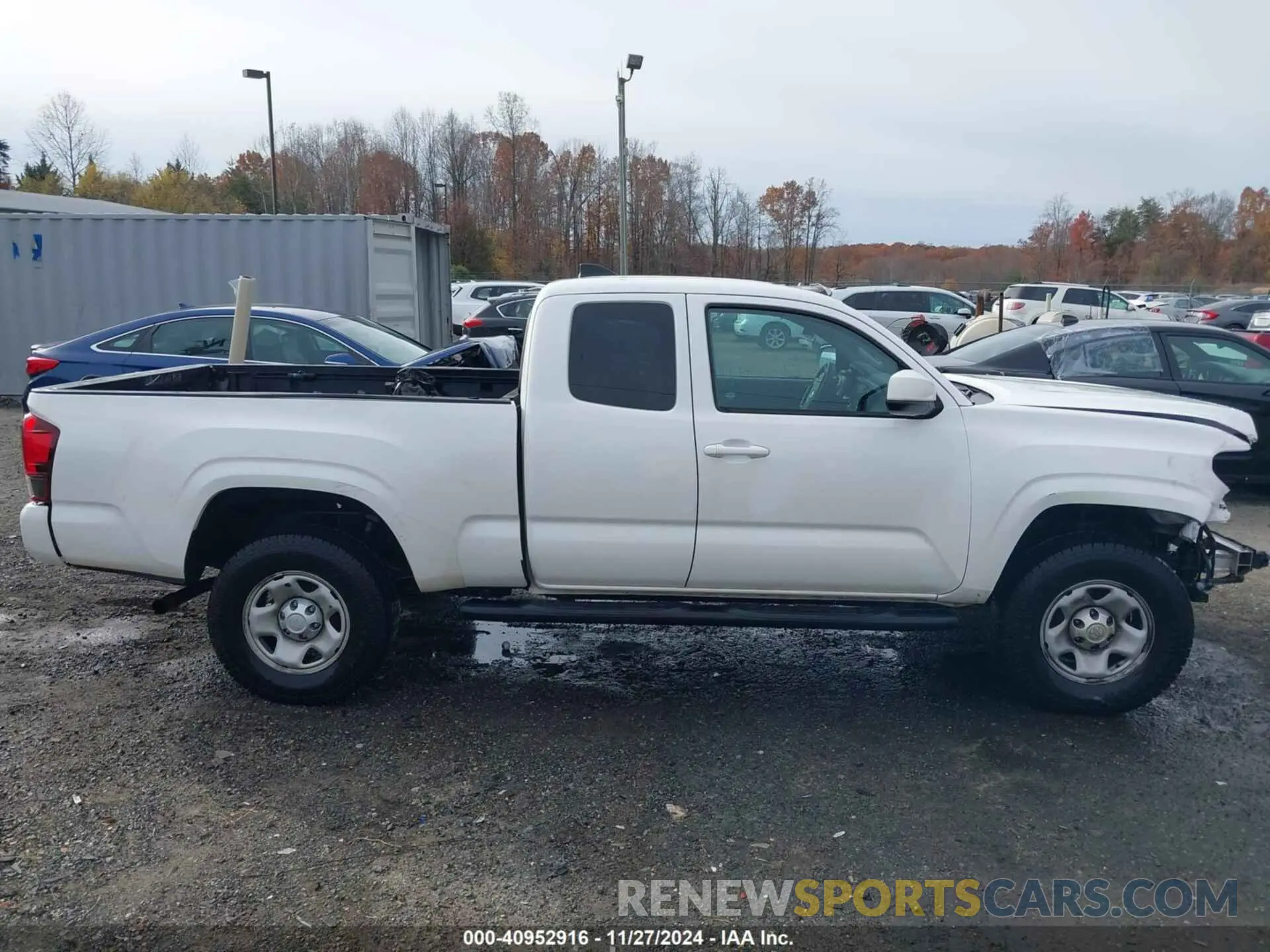 14 Photograph of a damaged car 5TFRX5GN5LX179908 TOYOTA TACOMA 2020