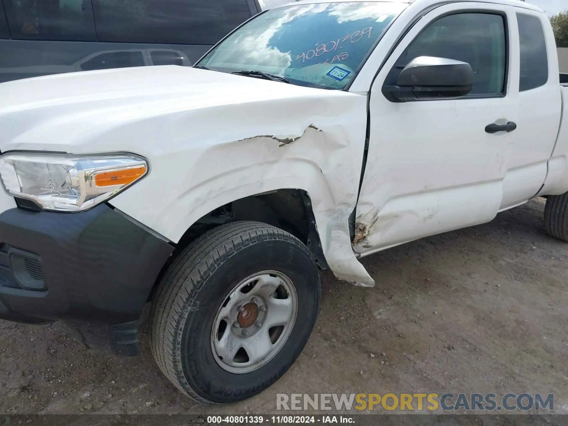 6 Photograph of a damaged car 5TFRX5GN7LX165721 TOYOTA TACOMA 2020
