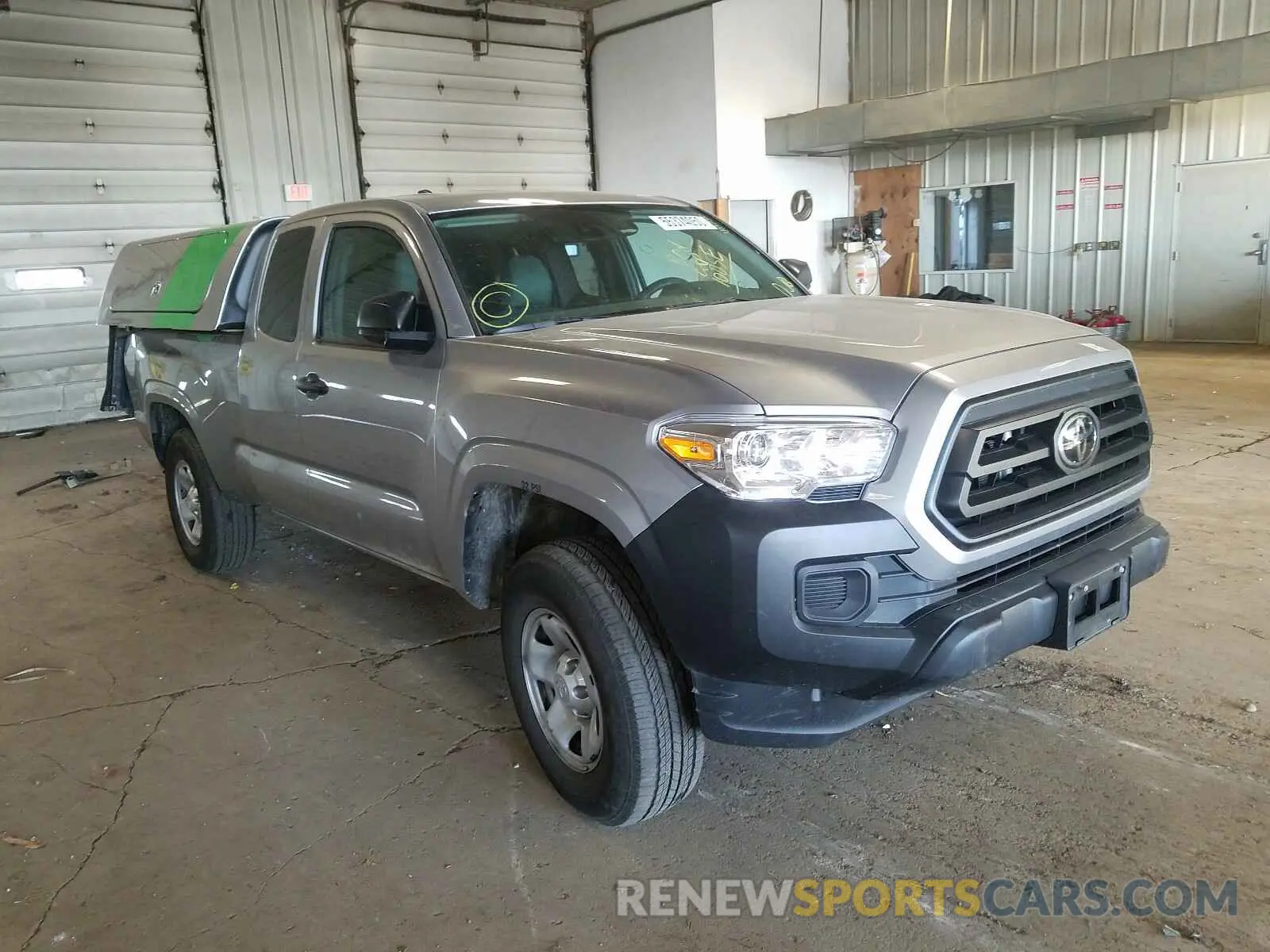 1 Photograph of a damaged car 5TFRX5GN9LX165980 TOYOTA TACOMA 2020