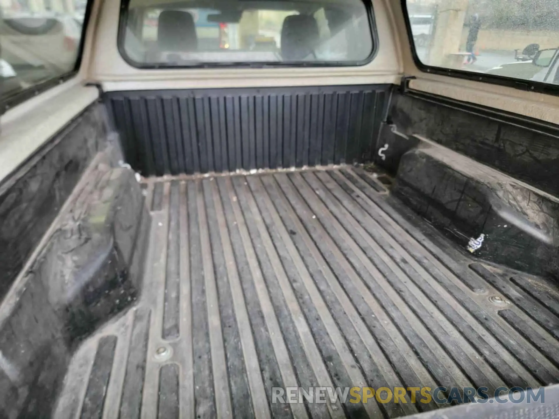 2 Фотография поврежденного автомобиля 5TFRX5GN9LX176848 TOYOTA TACOMA 2020