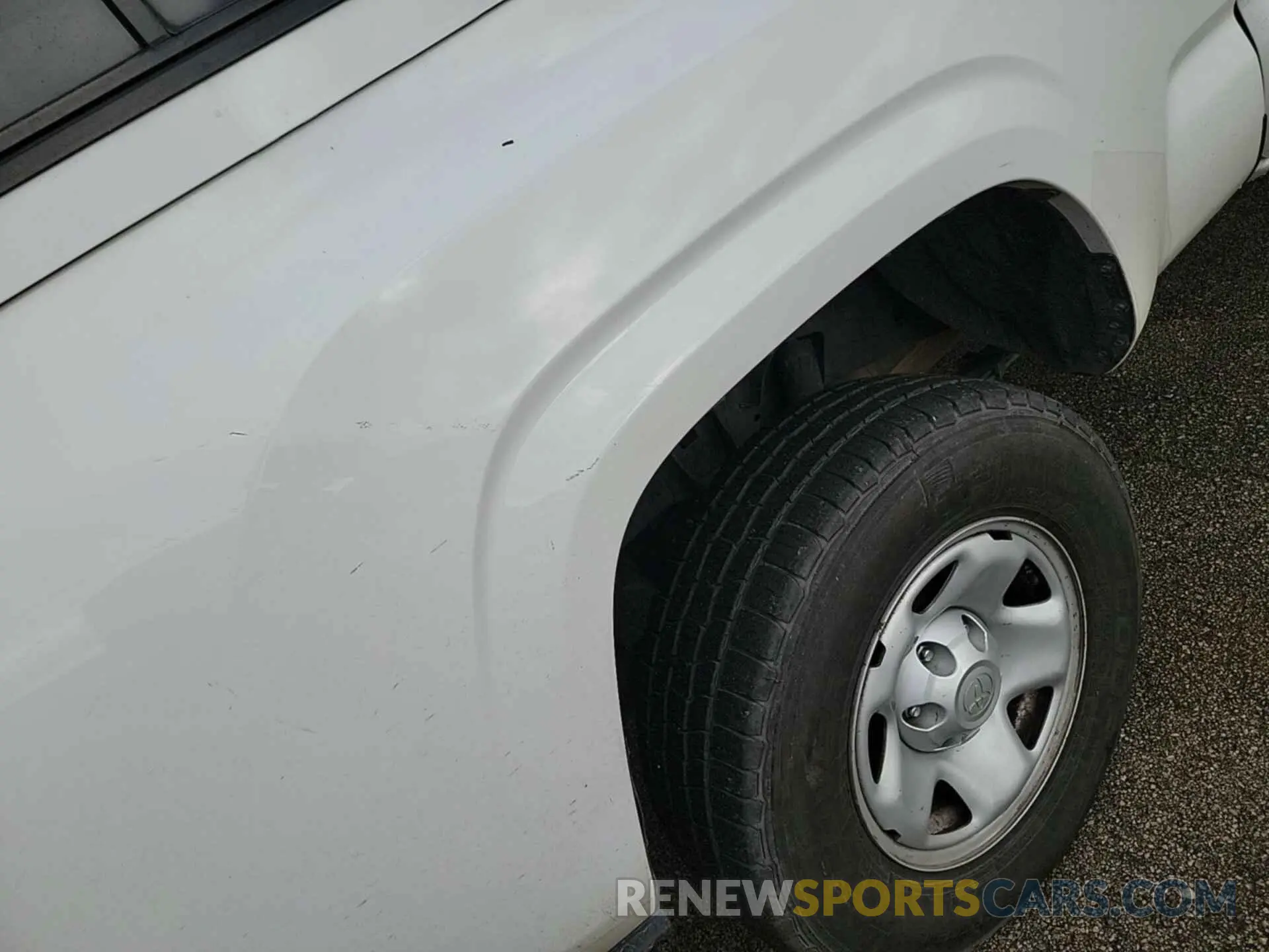 7 Фотография поврежденного автомобиля 5TFRX5GN9LX176848 TOYOTA TACOMA 2020