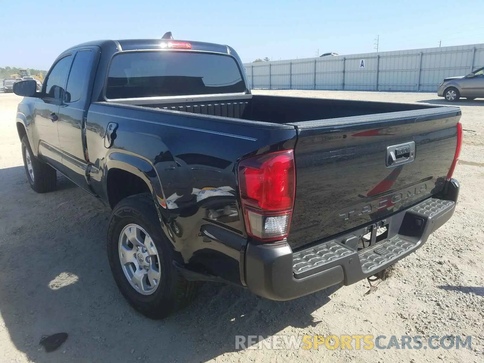 3 Photograph of a damaged car 5TFRX5GNXLX171013 TOYOTA TACOMA 2020