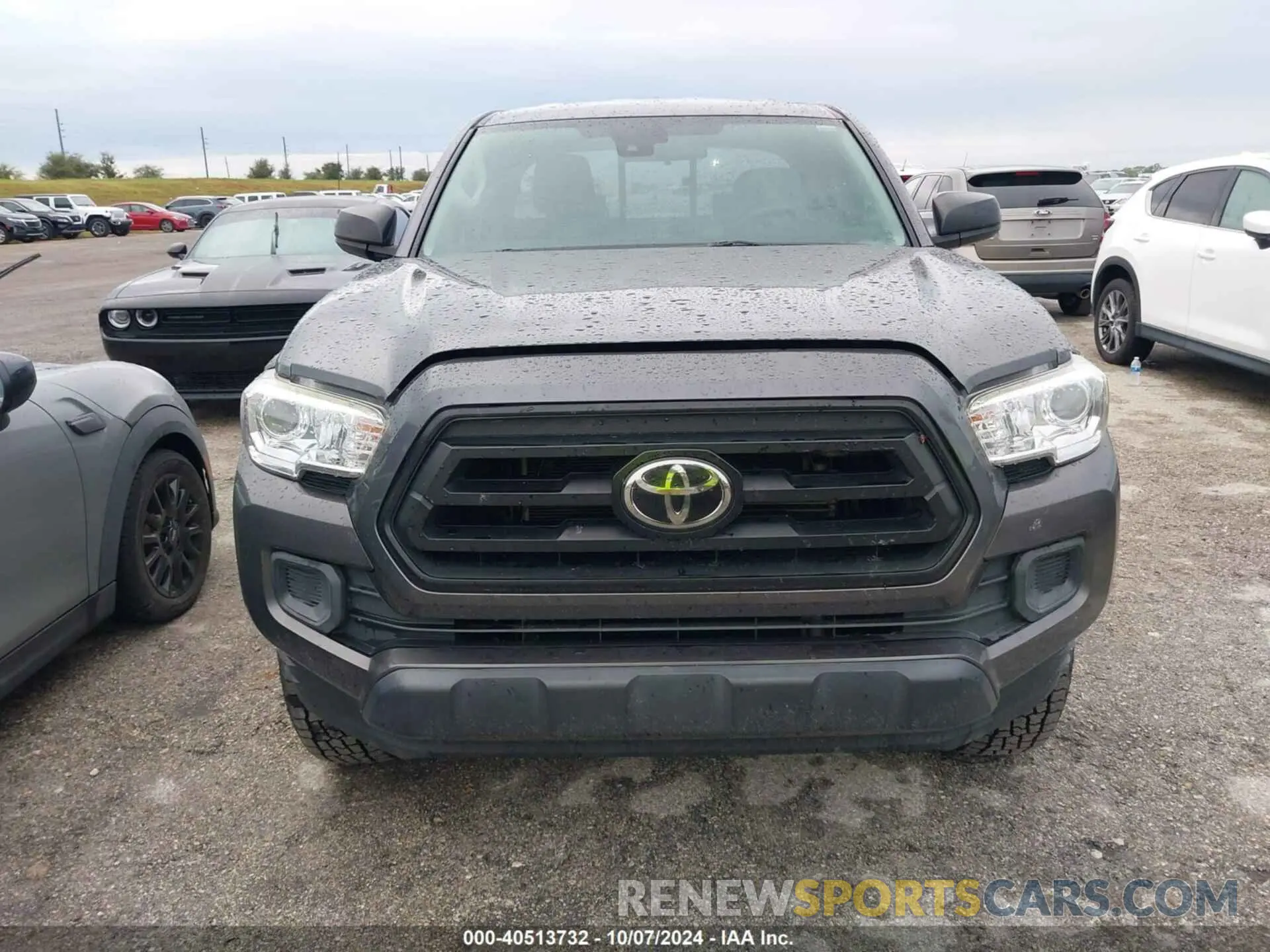 12 Photograph of a damaged car 5TFRZ5CN3LX089530 TOYOTA TACOMA 2020