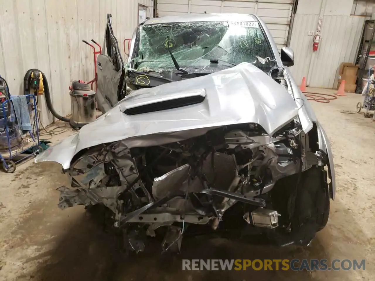 9 Photograph of a damaged car 5TFSZ5AN7LX216803 TOYOTA TACOMA 2020