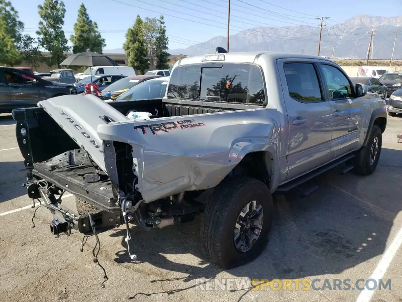 4 Photograph of a damaged car 3TMAZ5CN0MM147887 TOYOTA TACOMA 2021
