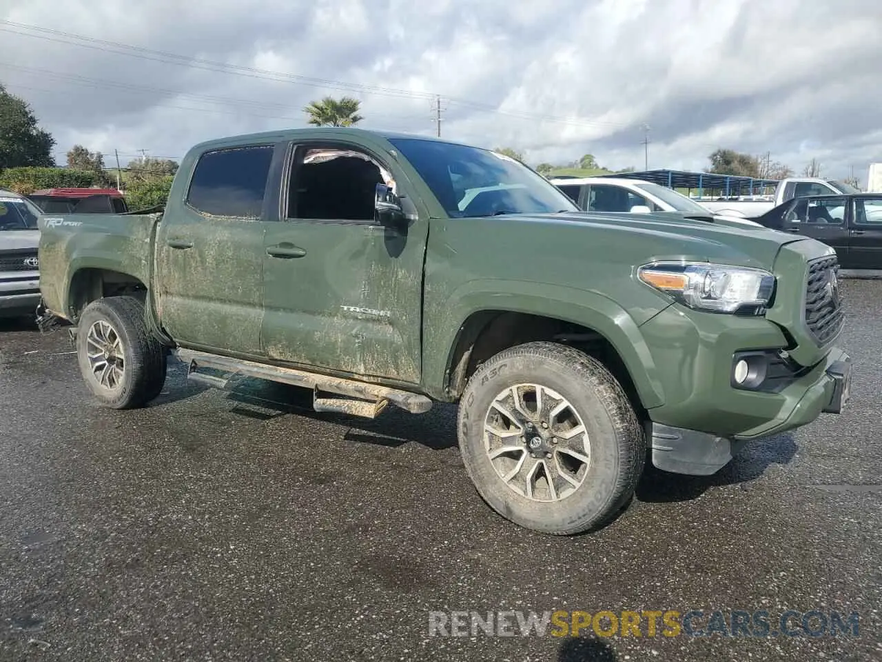 4 Photograph of a damaged car 3TMAZ5CN0MM155035 TOYOTA TACOMA 2021