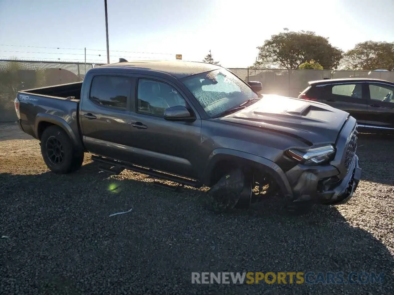 4 Фотография поврежденного автомобиля 3TMAZ5CN1MM147848 TOYOTA TACOMA 2021